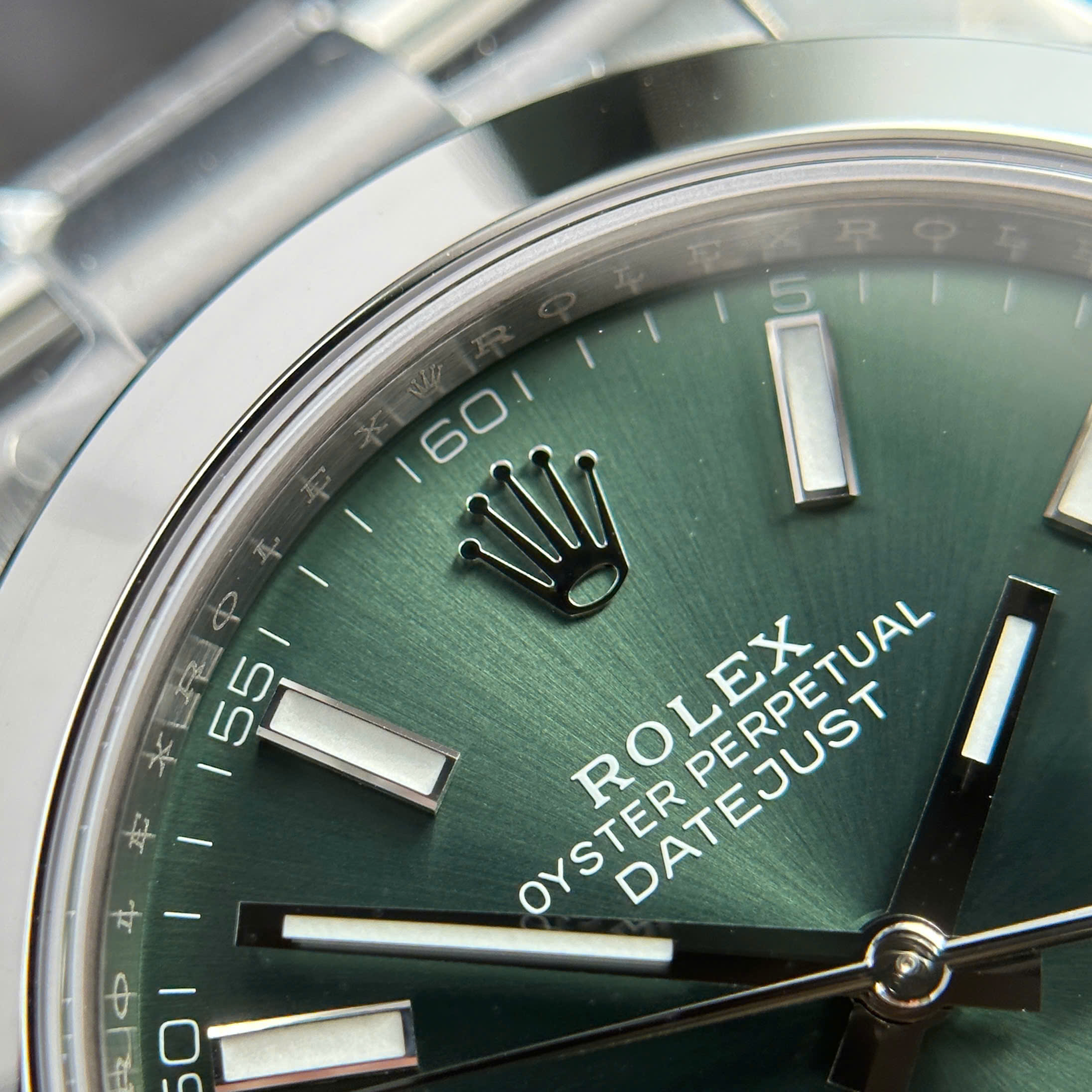 Đồng Hồ Rolex Datejust 41mm 126300 Thép 904l Rep 1:1 VSF Factory