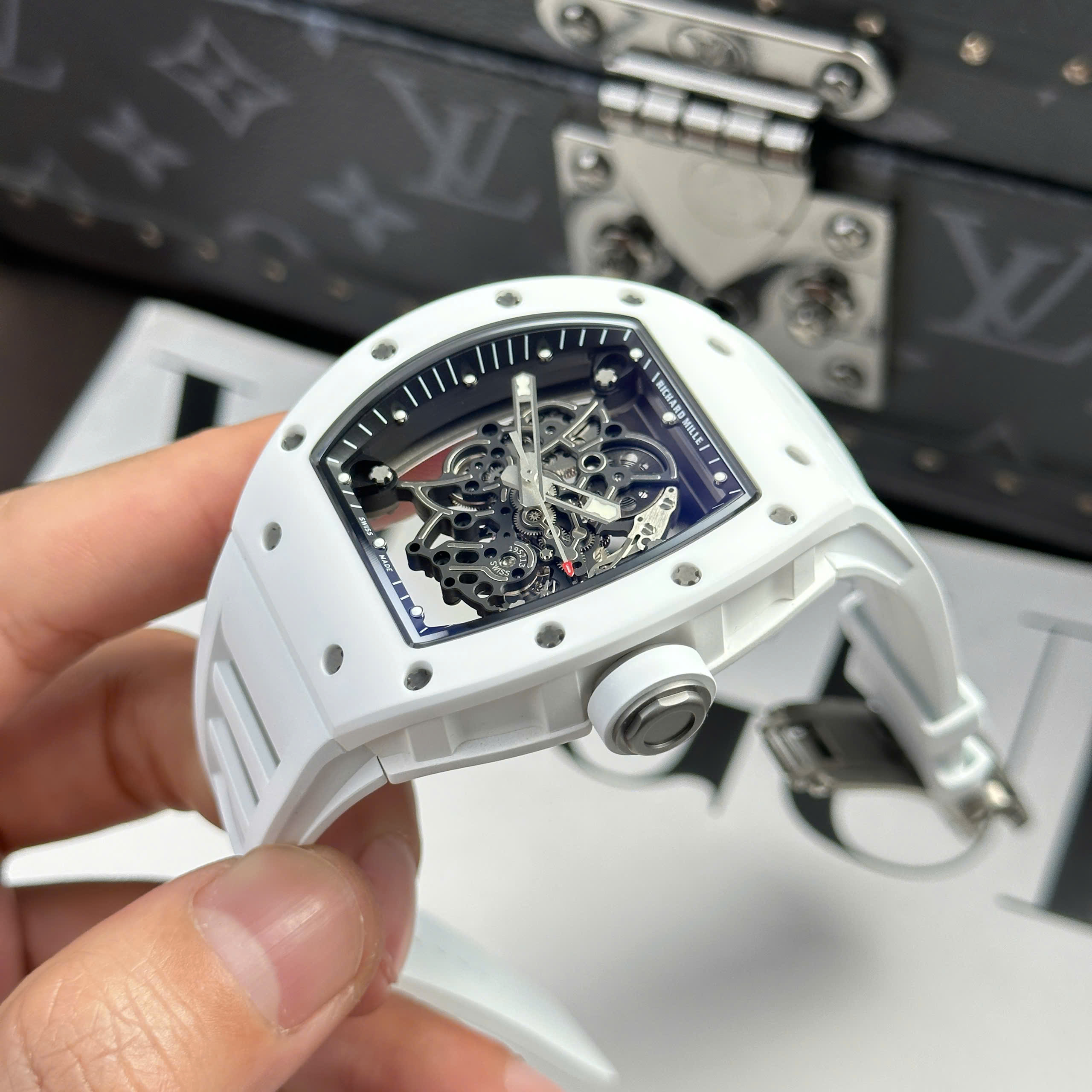 Đồng Hồ Richard Mille RM055 Vỏ Gốm Ceramic Trắng Rep 1:1 APS Factory