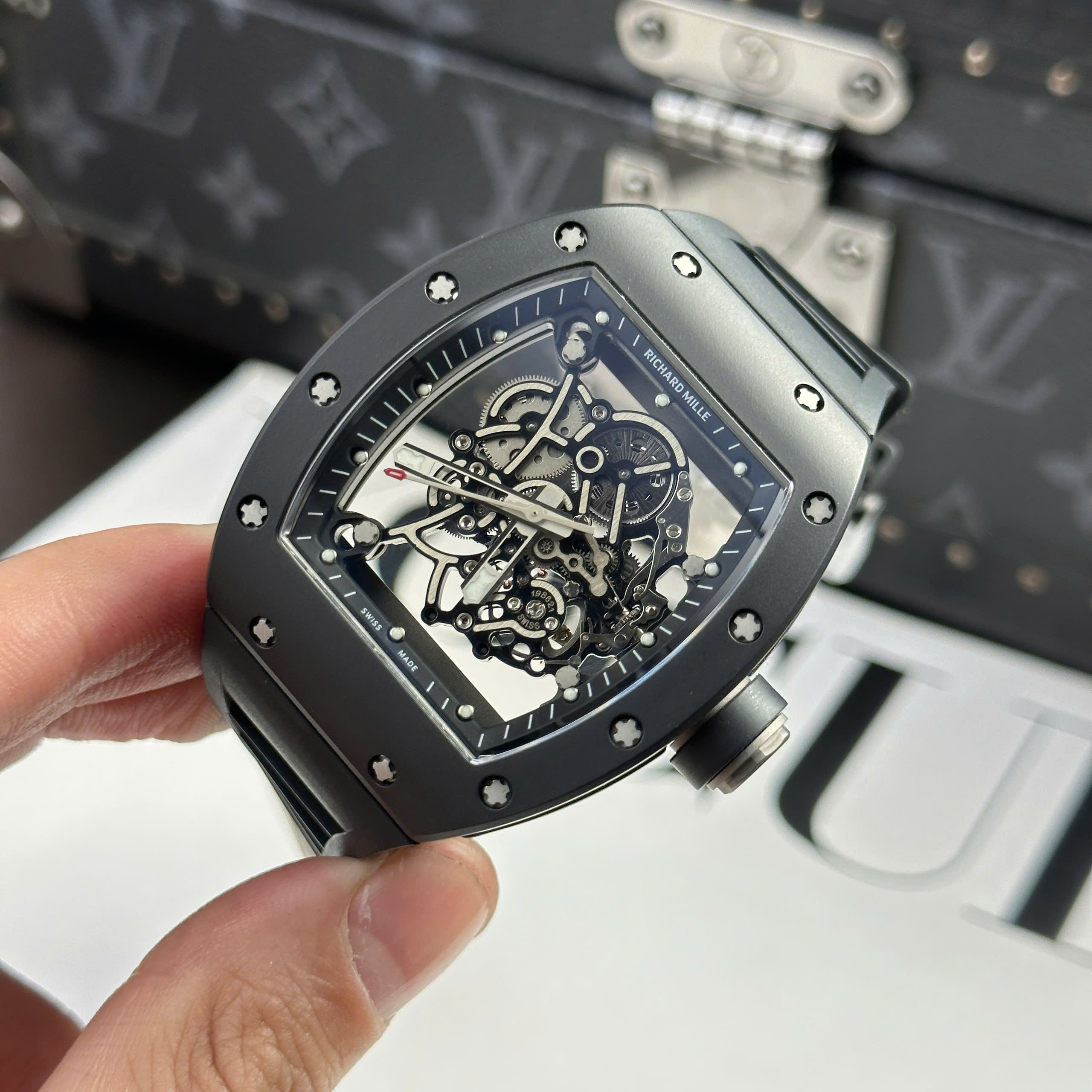 Đồng Hồ Richard Mille RM055 Bubba Watson Black Ceramic Máy Giảm Xóc RMIL2 Rep 1:1 RM factory