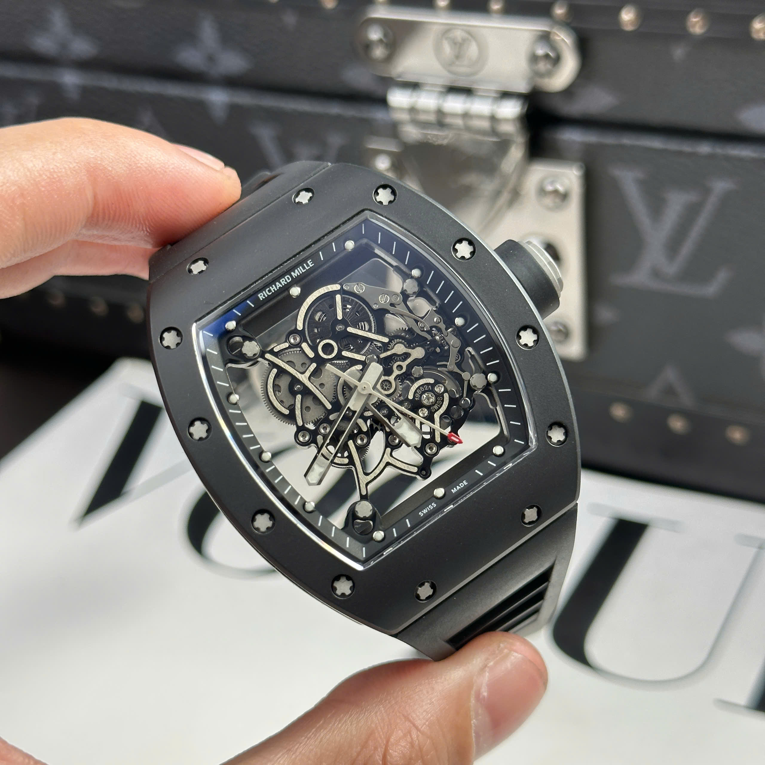 Đồng Hồ Richard Mille RM055 Bubba Watson Black Ceramic Máy Giảm Xóc RMIL2 Rep 1:1 RM factory