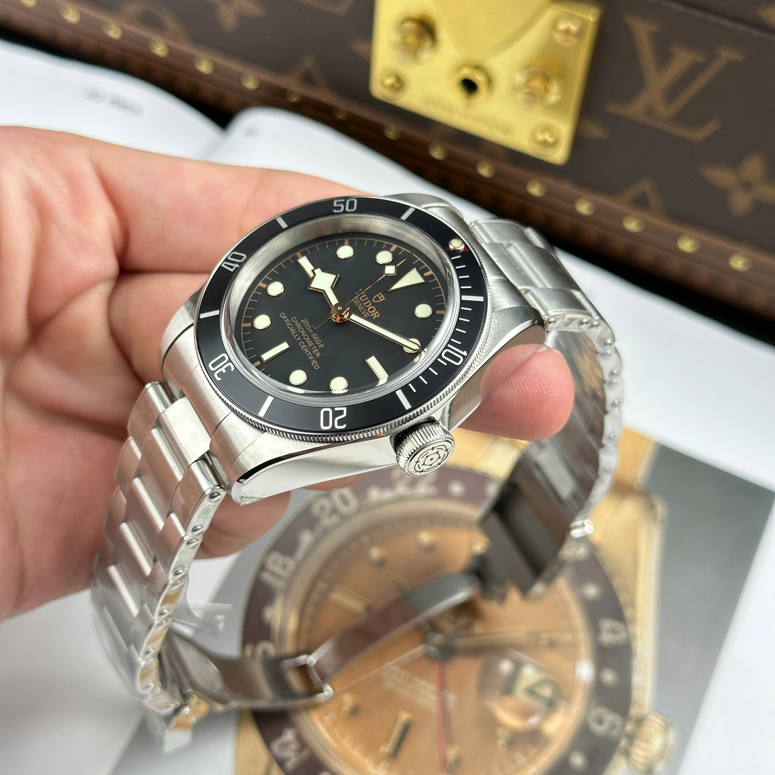 Đồng Hồ Tudor Black Bay Heritage M79230N 41mm Rep 1:1 Viền Ceramic Đen ZF Factory