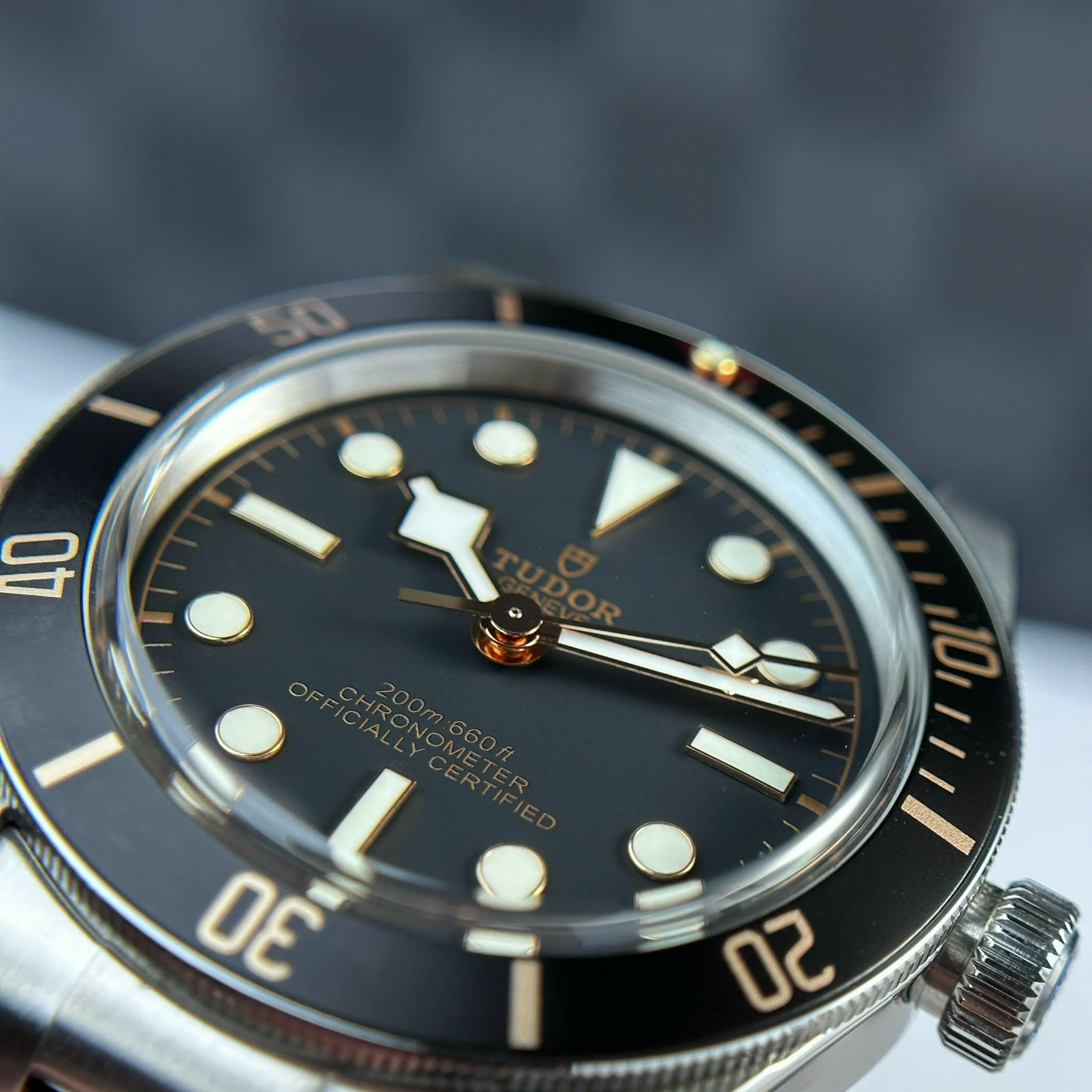 Đồng Hồ Tudor Black Bay Fifty-Eight M79030N 39mm Rep 1:1 Viền Ceramic Đen ZF Factory