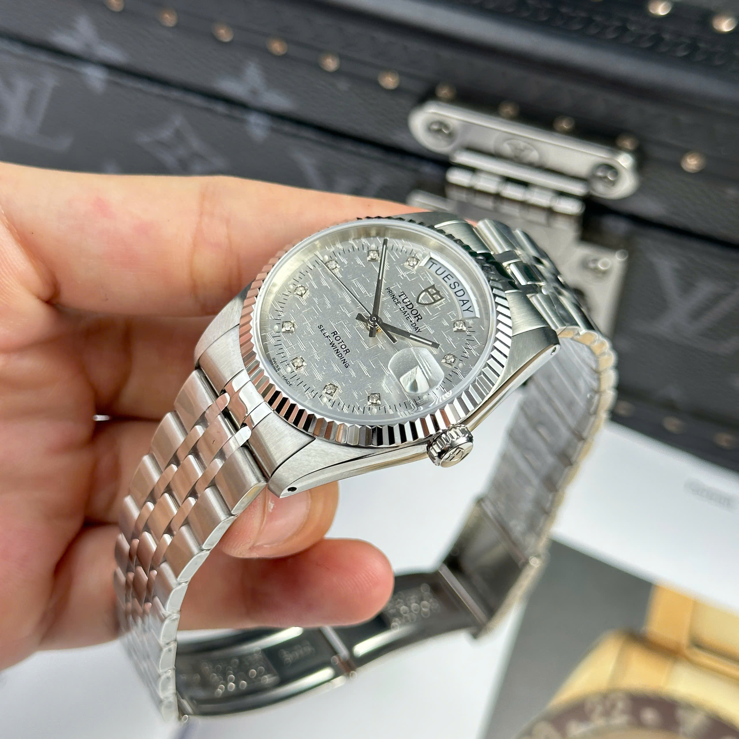 Đồng Hồ Tudor Prince Day-Date 36mm Ref 76214 Rep 1:1 Cao Cấp