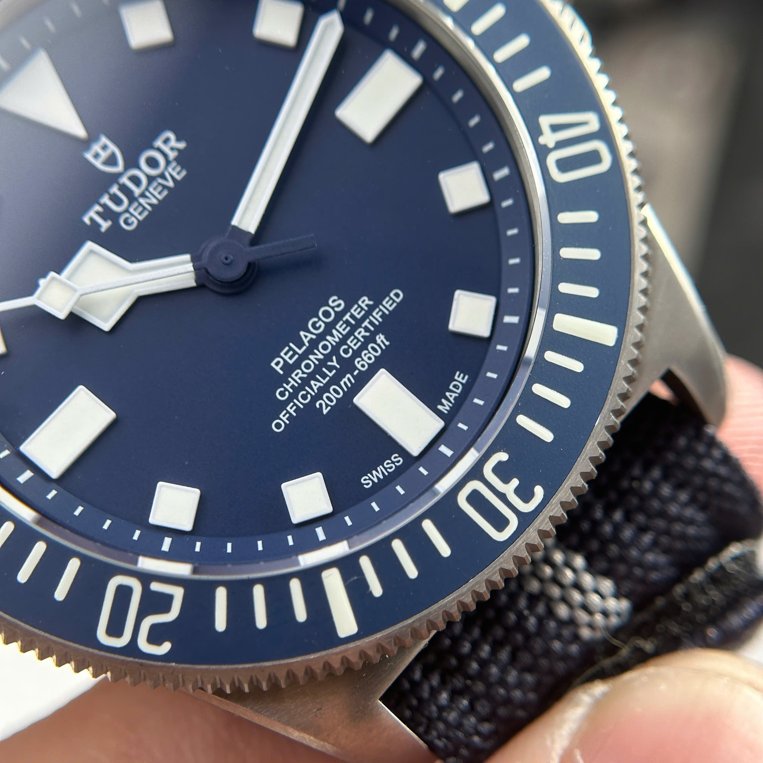 Đồng Hồ Tudor Pelagos M25707B Full Vỏ Titanium 42mm Rep 1:1 M+Factory