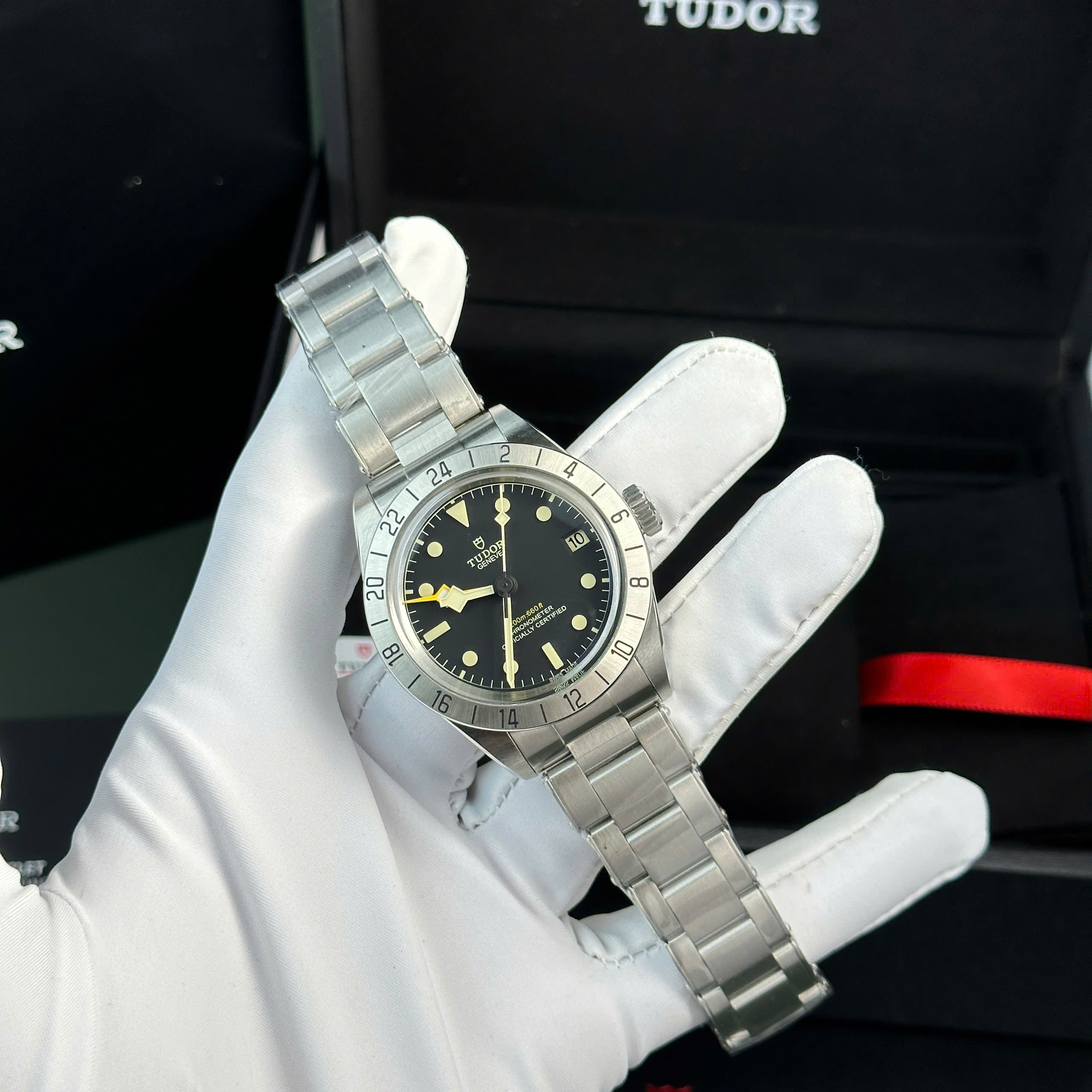 Đồng Hồ Tudor Black Bay Pro M79470 39mm Rep 1:1 Cao Cấp ZF Factory