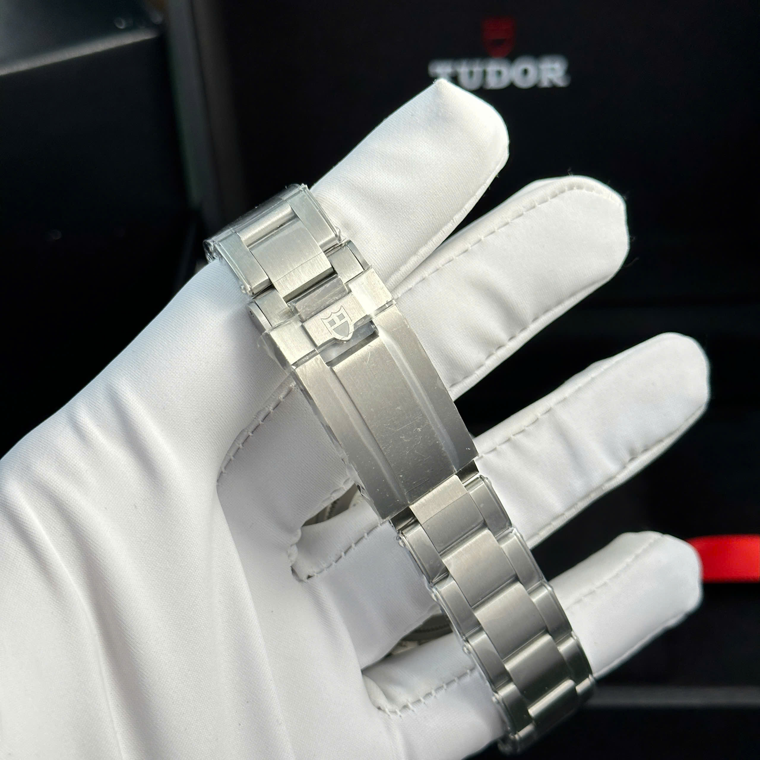 Đồng Hồ Tudor Black Bay Pro M79470 39mm Rep 1:1 Cao Cấp ZF Factory
