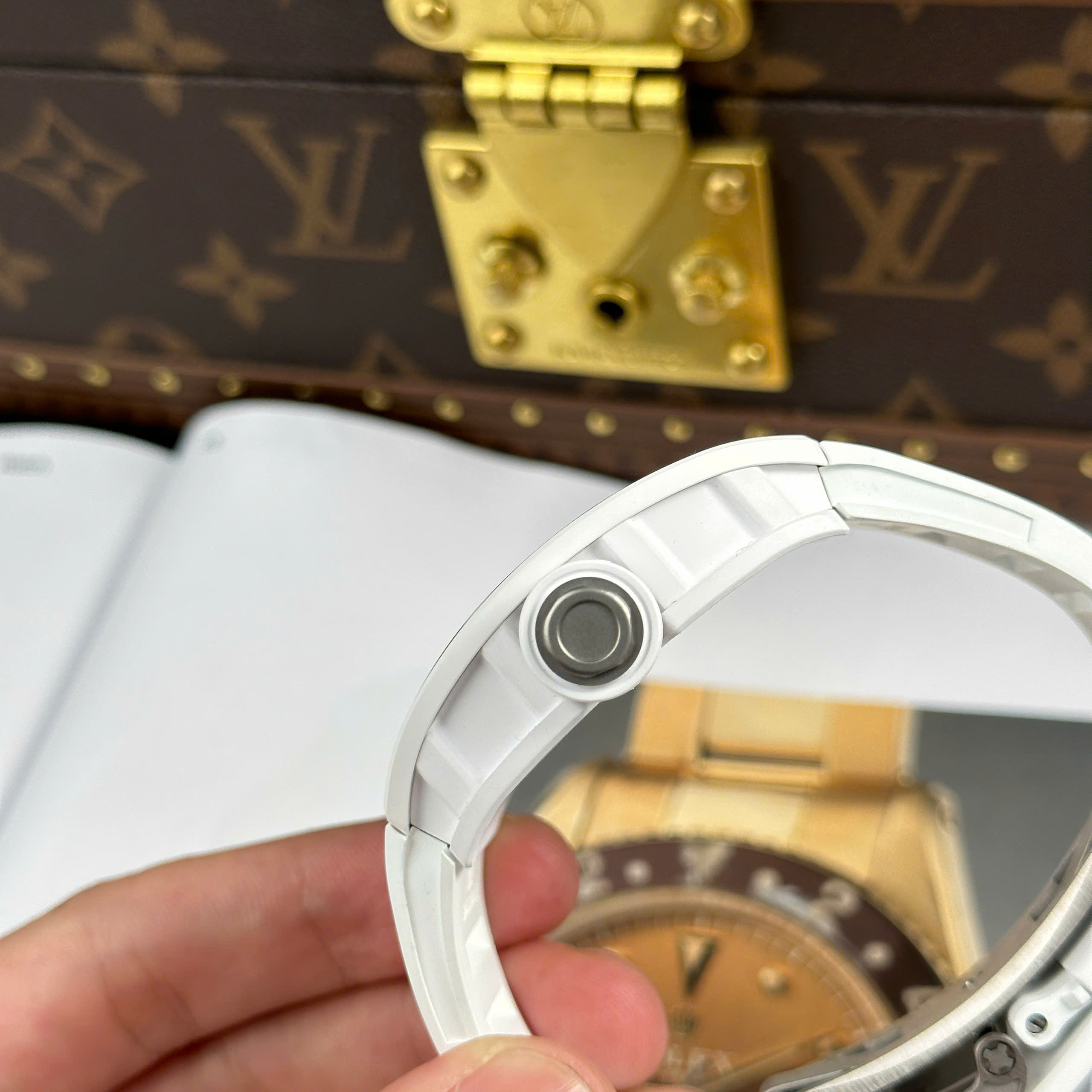 Đồng Hồ Richard Mille RM055 Vỏ Gốm Ceramic Trắng Khung Máy RMUL2 Rep 1:1 ZF Factory
