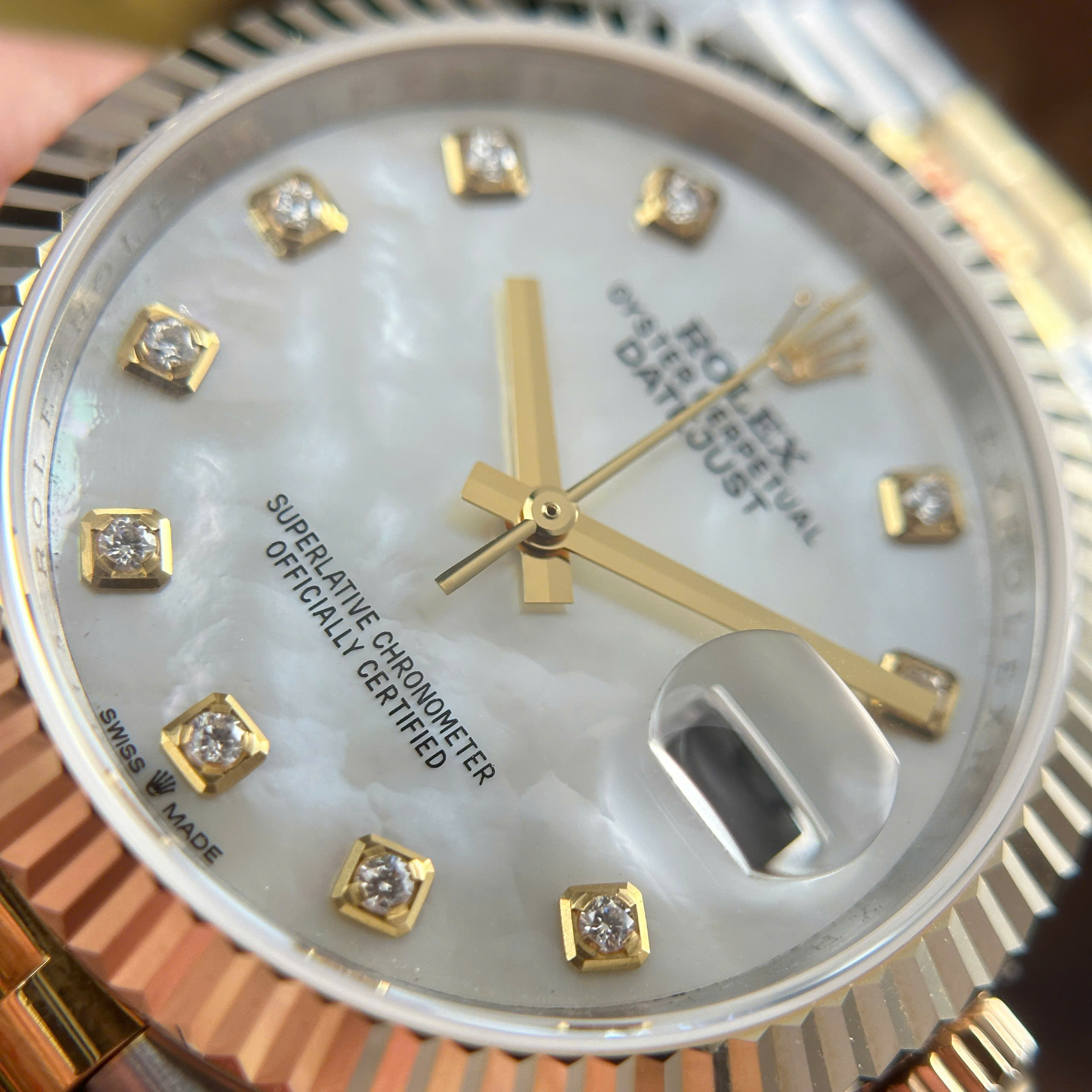 Đồng Hồ Rolex Datejust 36mm Bọc Vàng Độ Mặt Số Mop Cọc Số Moissanite Rep 1:1