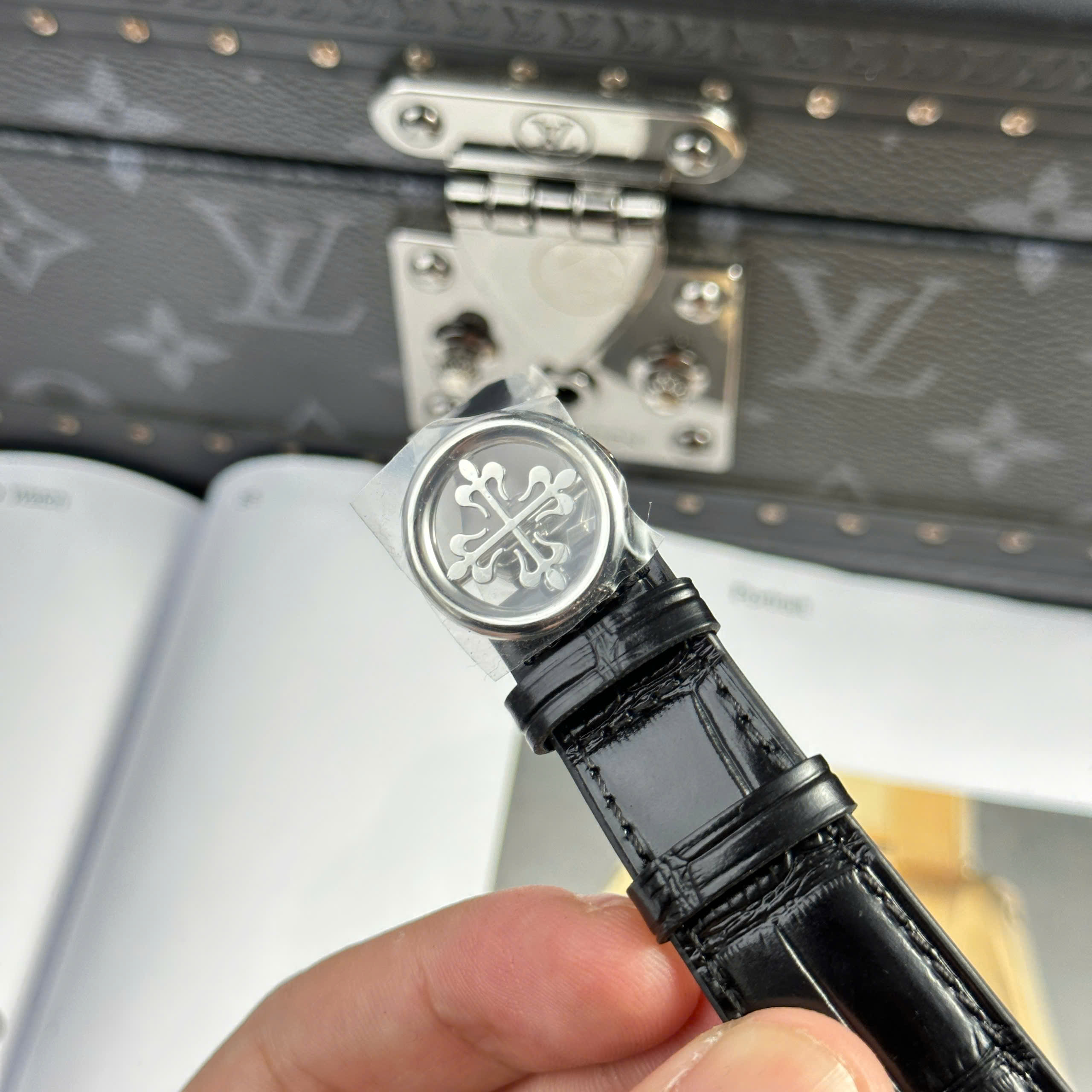 Đồng Hồ Patek Philippe Complications 5205G 40mm Rep 1:1 Cao Cấp KM Factory