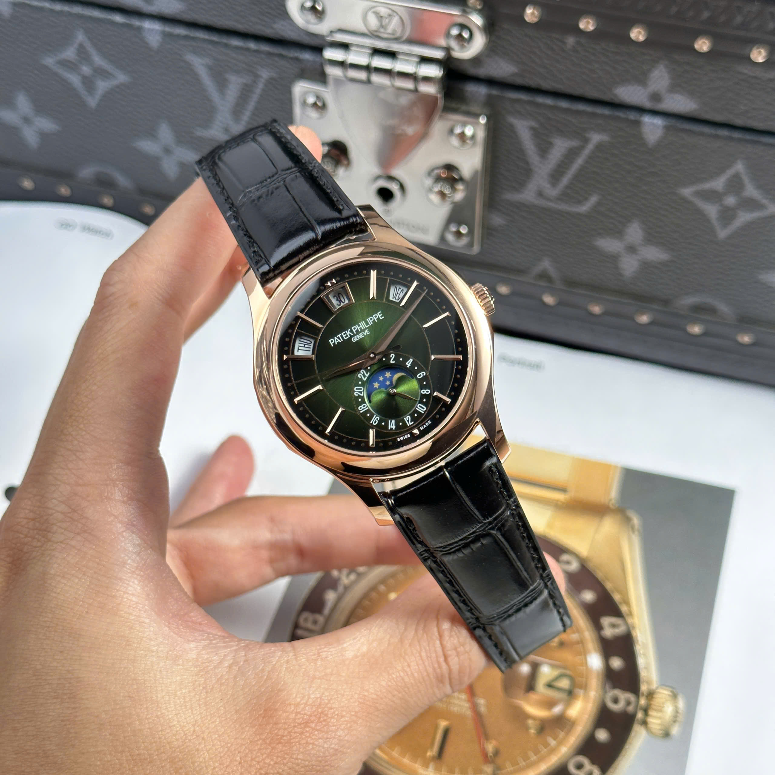 Đồng Hồ Patek Philippe Complications 5205G 40mm Rep 1:1 Cao Cấp KM Factory
