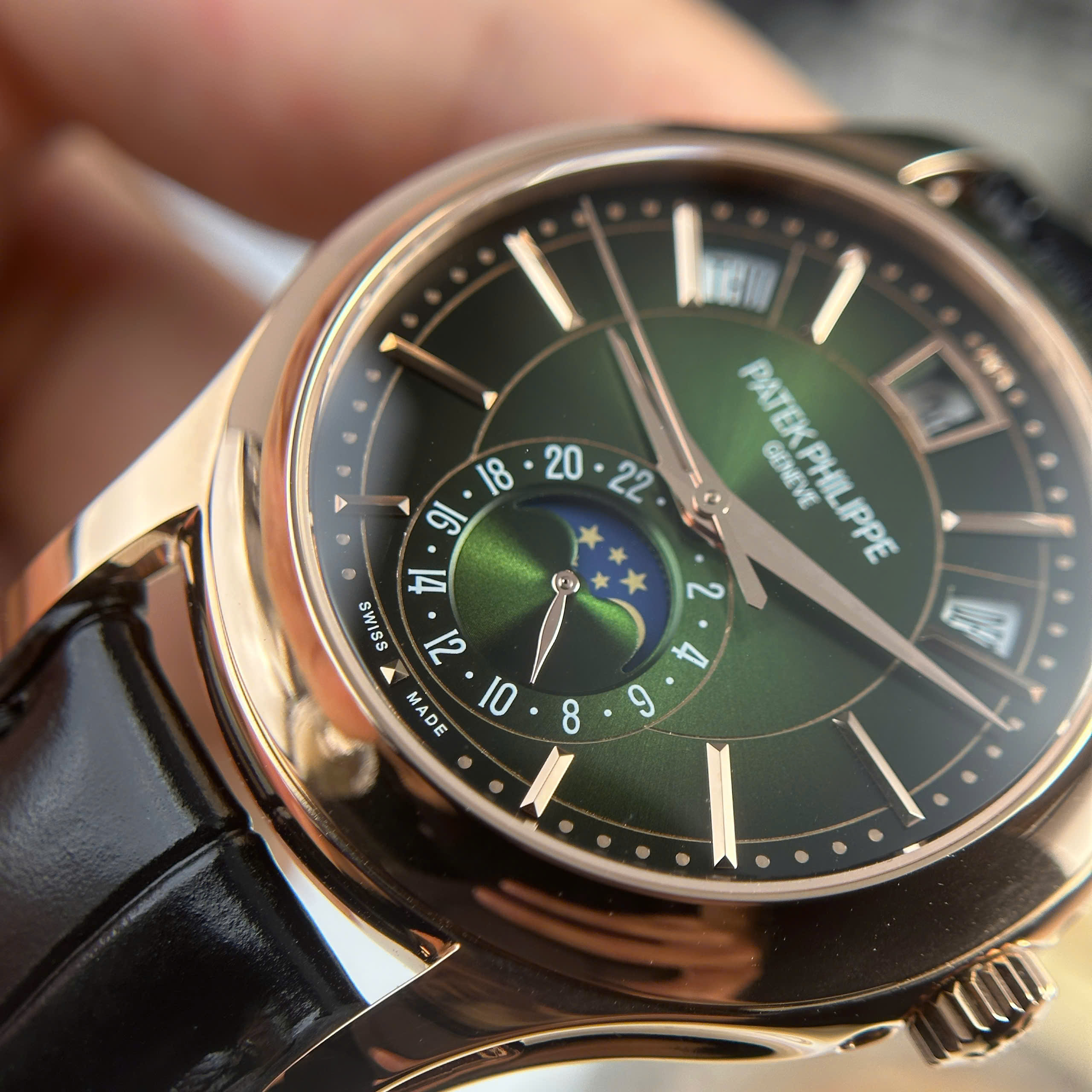 Đồng Hồ Patek Philippe Complications 5205G 40mm Rep 1:1 Cao Cấp KM Factory