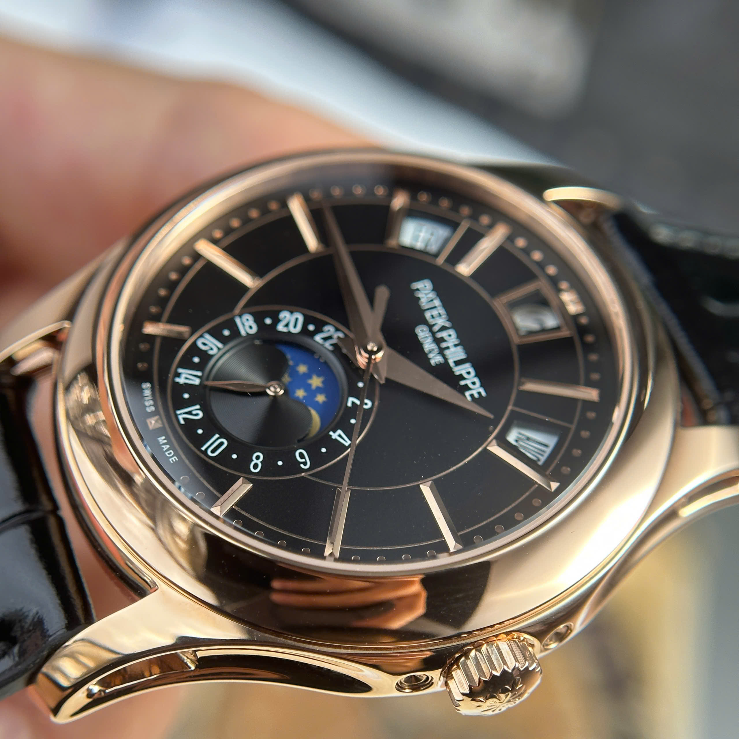 Đồng Hồ Patek Philippe Complications 5205G 40mm Rep 1:1 Cao Cấp KM Factory