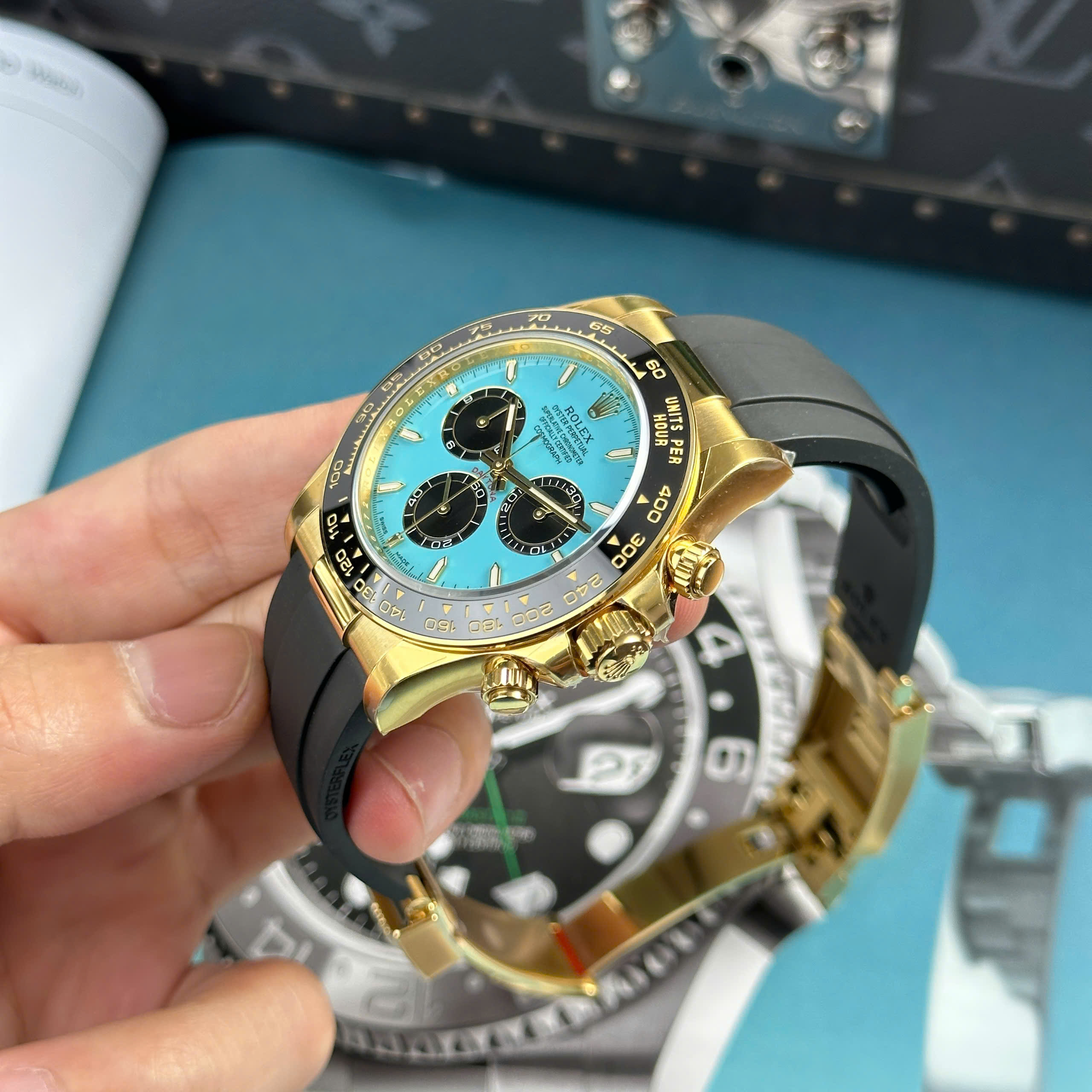 Đồng Hồ Rolex Cosmograph Daytona 126518LN Mặt Số Xanh Ngọc Lam 40mm Rep 1:1 Cao Cấp THB Factory