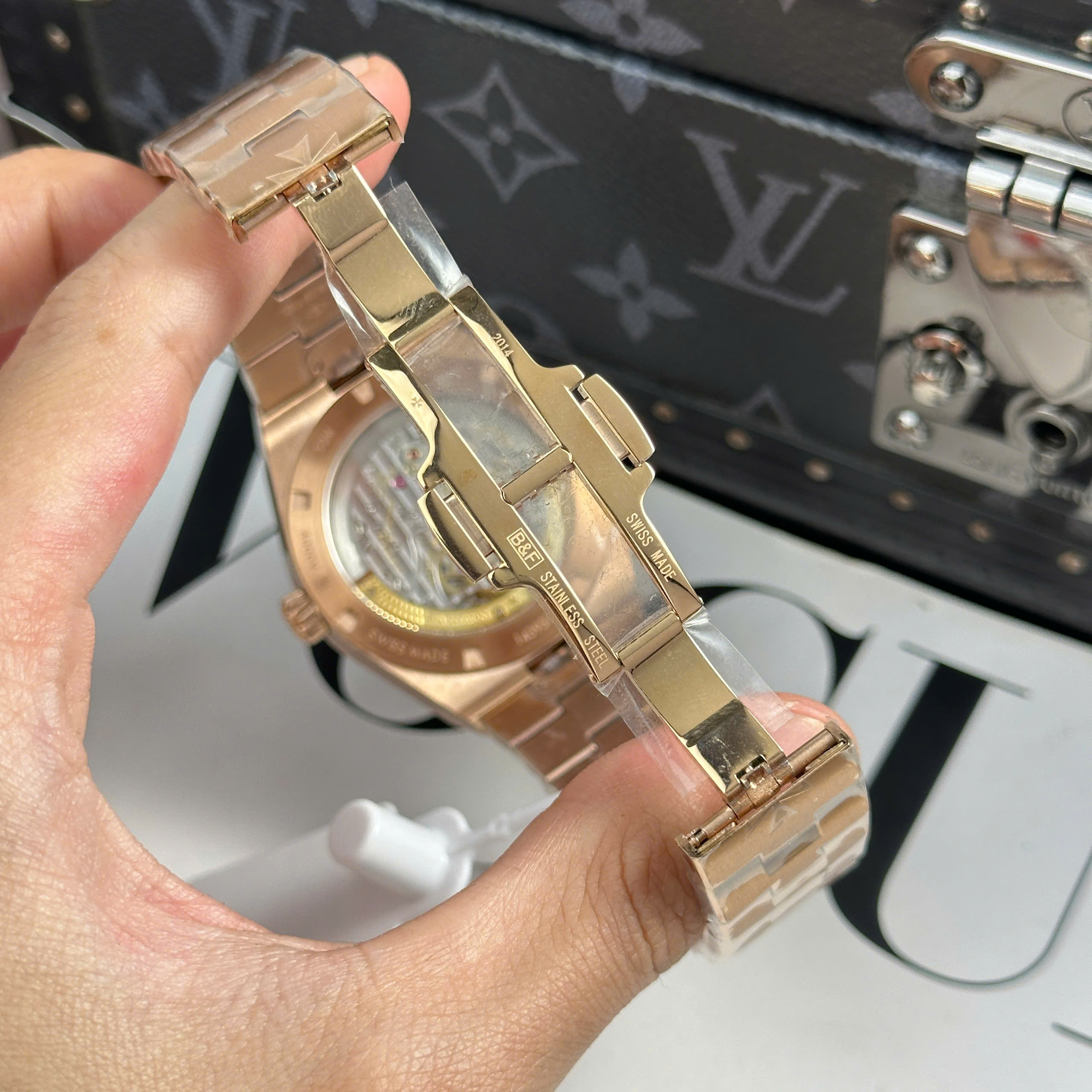 Đồng Hồ Vacheron Constantin Overseas Tourbillon 6000V Blue Rose Gold 42.5mm Replica 1:1
