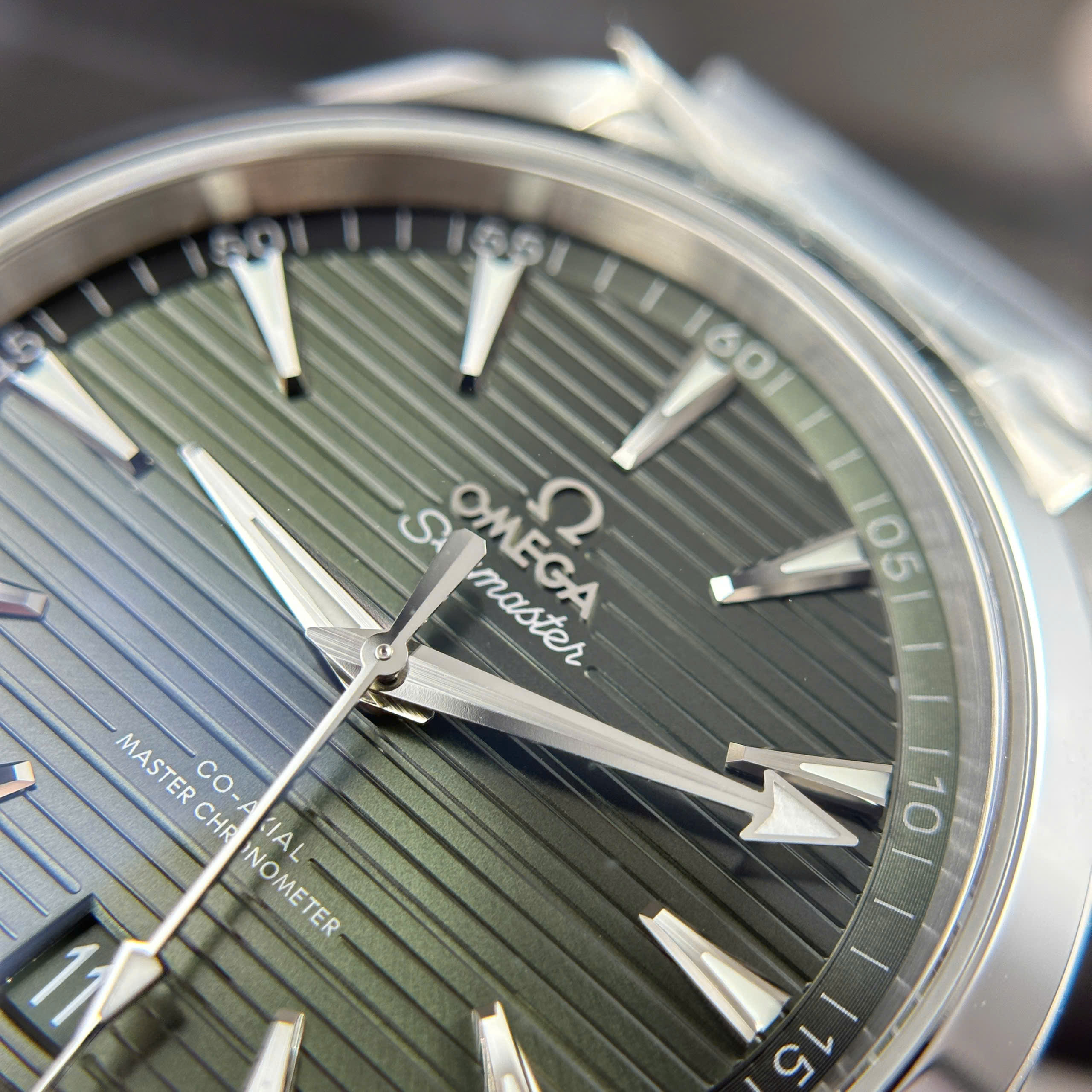 Đồng Hồ Omega Seamaster Aqua Terra 150M 41mm Mặt Số Xanh Lá Replica 1:1 VS Factory