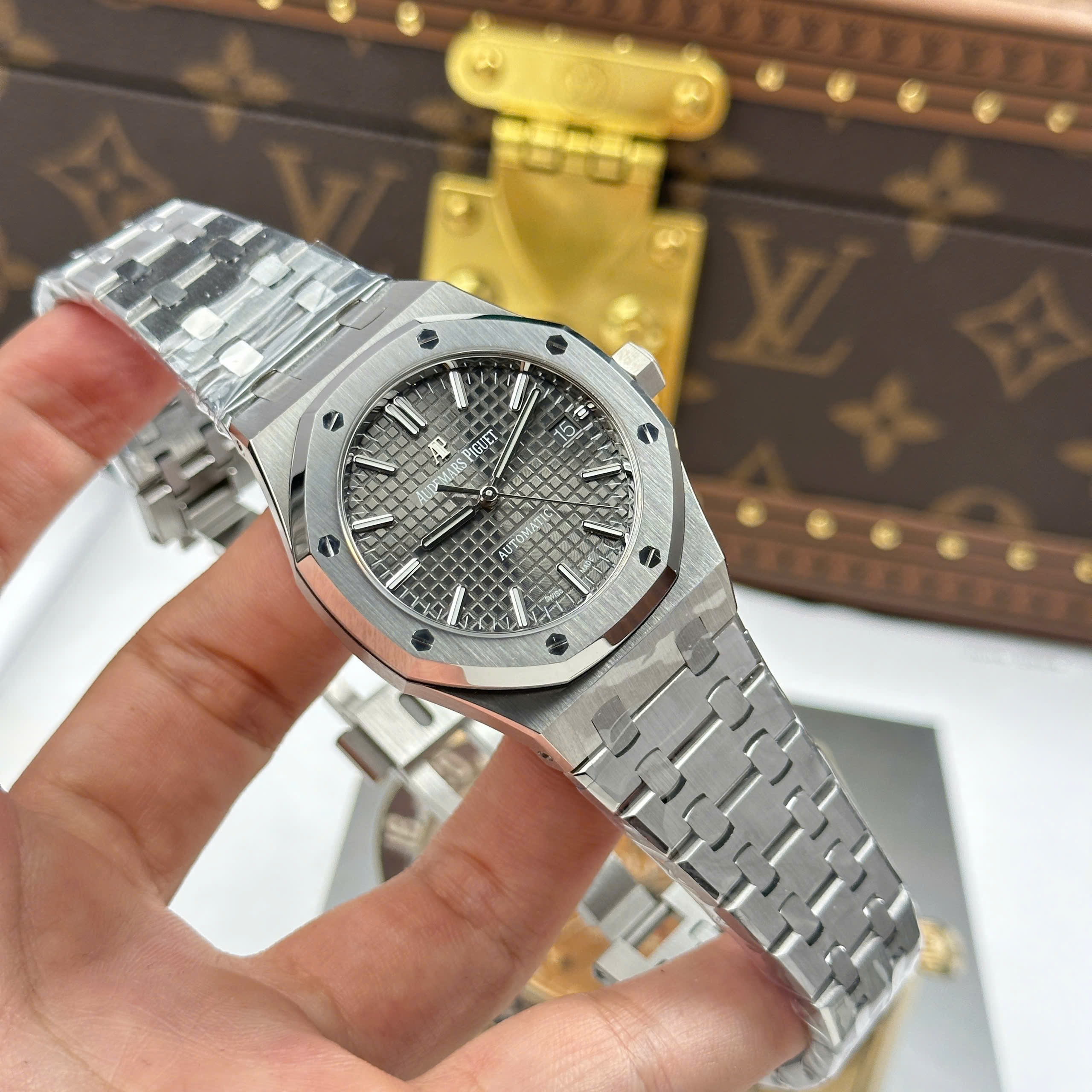 Đồng Hồ Audemars Piaguet Oak 15450ST 37mm Mặt Số Xám Replica 1:1 APS Factory