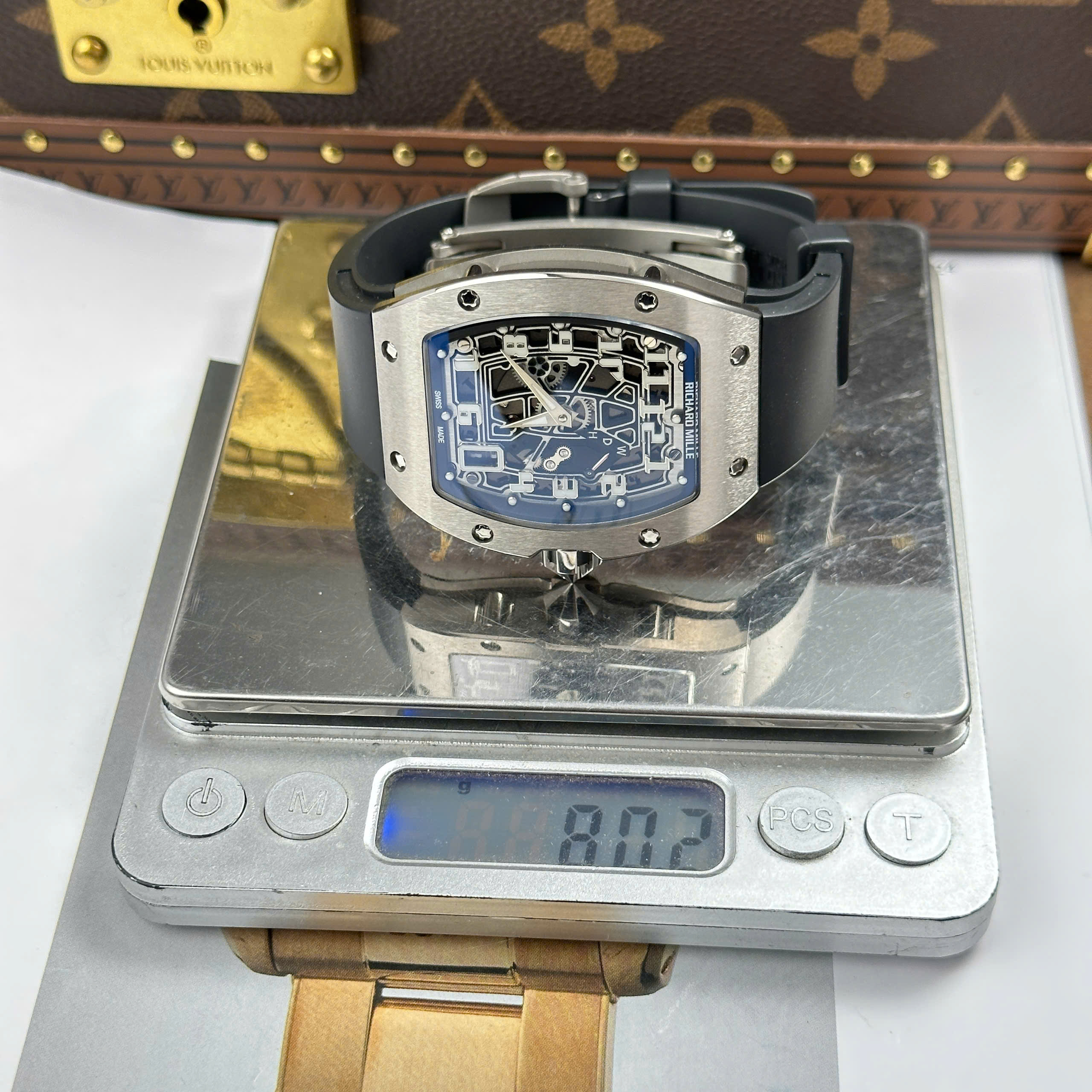 Đồng Hồ Richard Mille RM 67-01 Extra-FI Vỏ Titanium Replica 1:1 38.7mm x 47.5mm