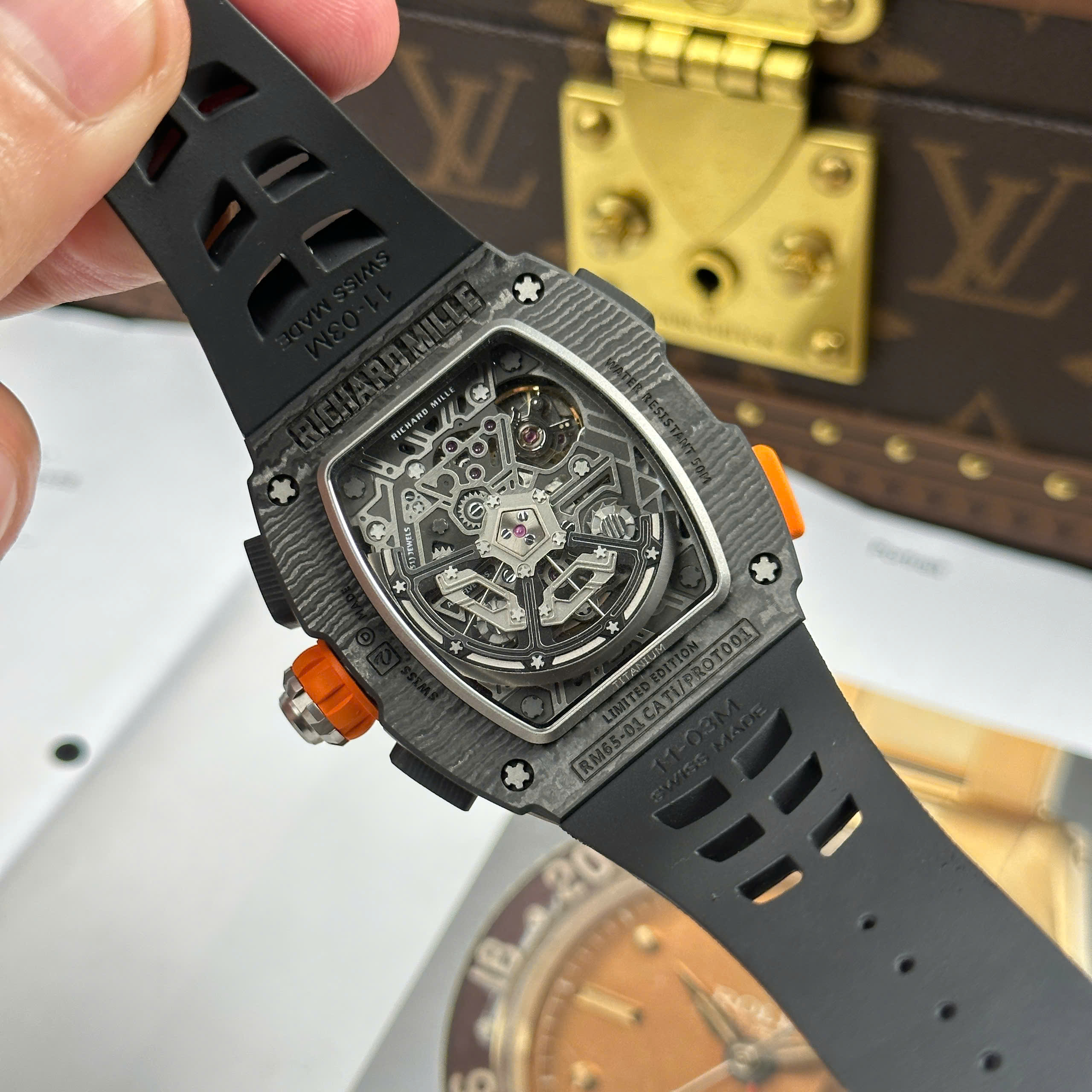 Đồng Hồ Richard Mille RM65-01 Mclaren Chronograph Vỏ Carbon Replica 1:1 44.5mm x 49.9mm