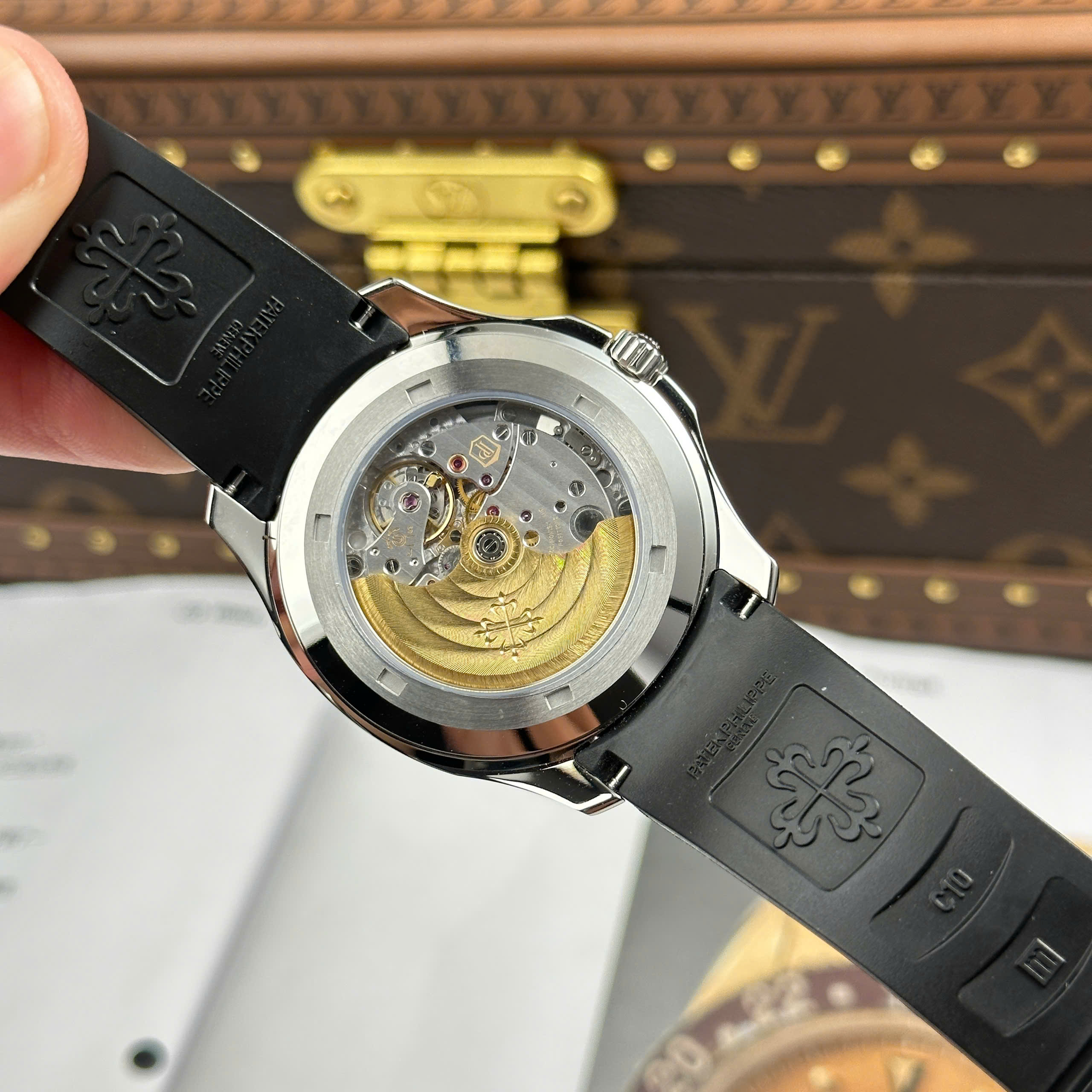 Đồng Hồ Patek Philippe Aquanaut 5167A 40mm Replica 1:1 3K Factory