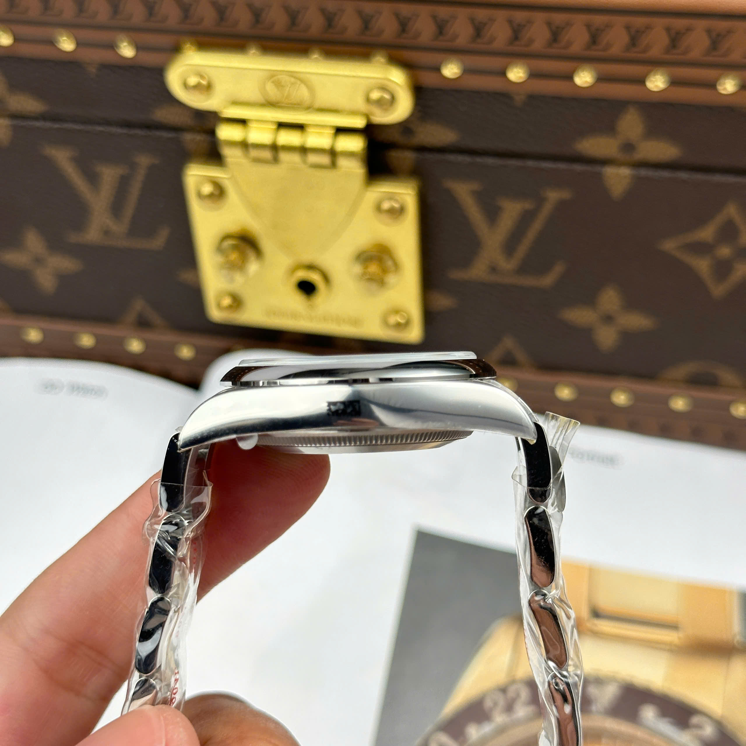 Đồng Hồ Rolex Oyster Perpetual 36mm 126000 Mặt Số Xanh Ngọc Lam Replica 1:1 Clean Factory