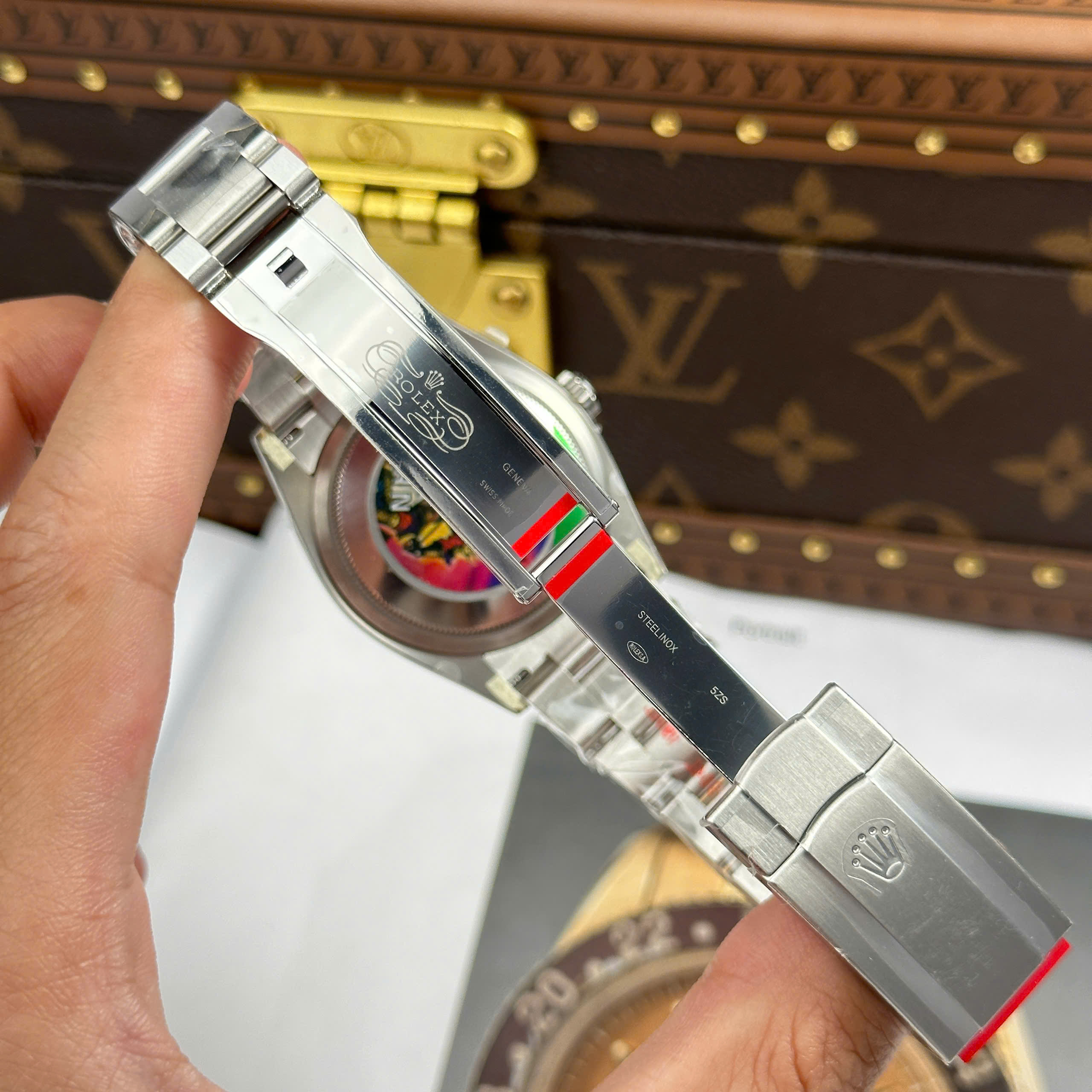 Đồng Hồ Rolex Oyster Perpetual 36mm 126000 Mặt Số Đen Replica 1:1 Clean Factory