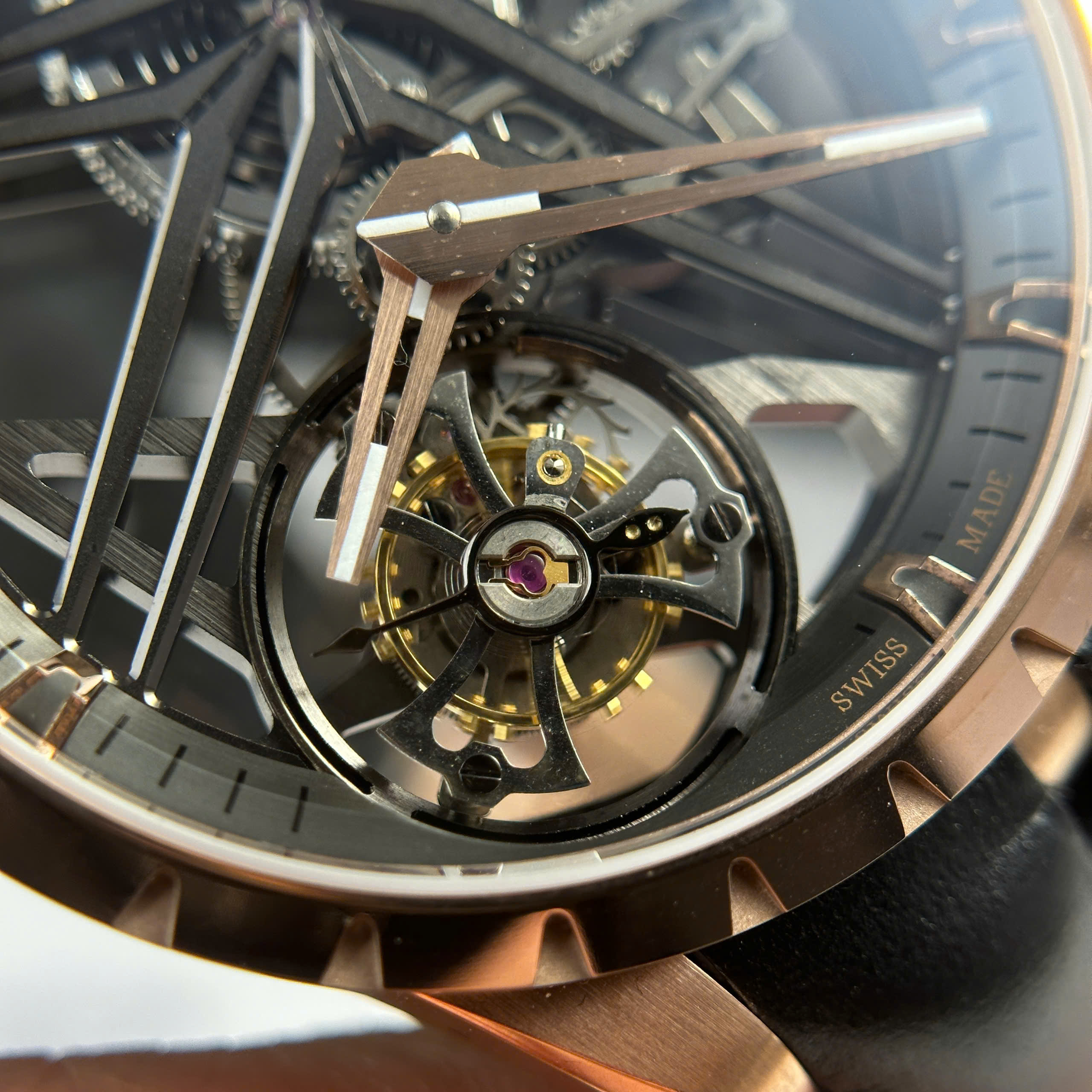 Đồng Hồ Roger Dubuis Excalibur Monotourbillon Vàng Hồng Dây Da 42mm BBR Factory