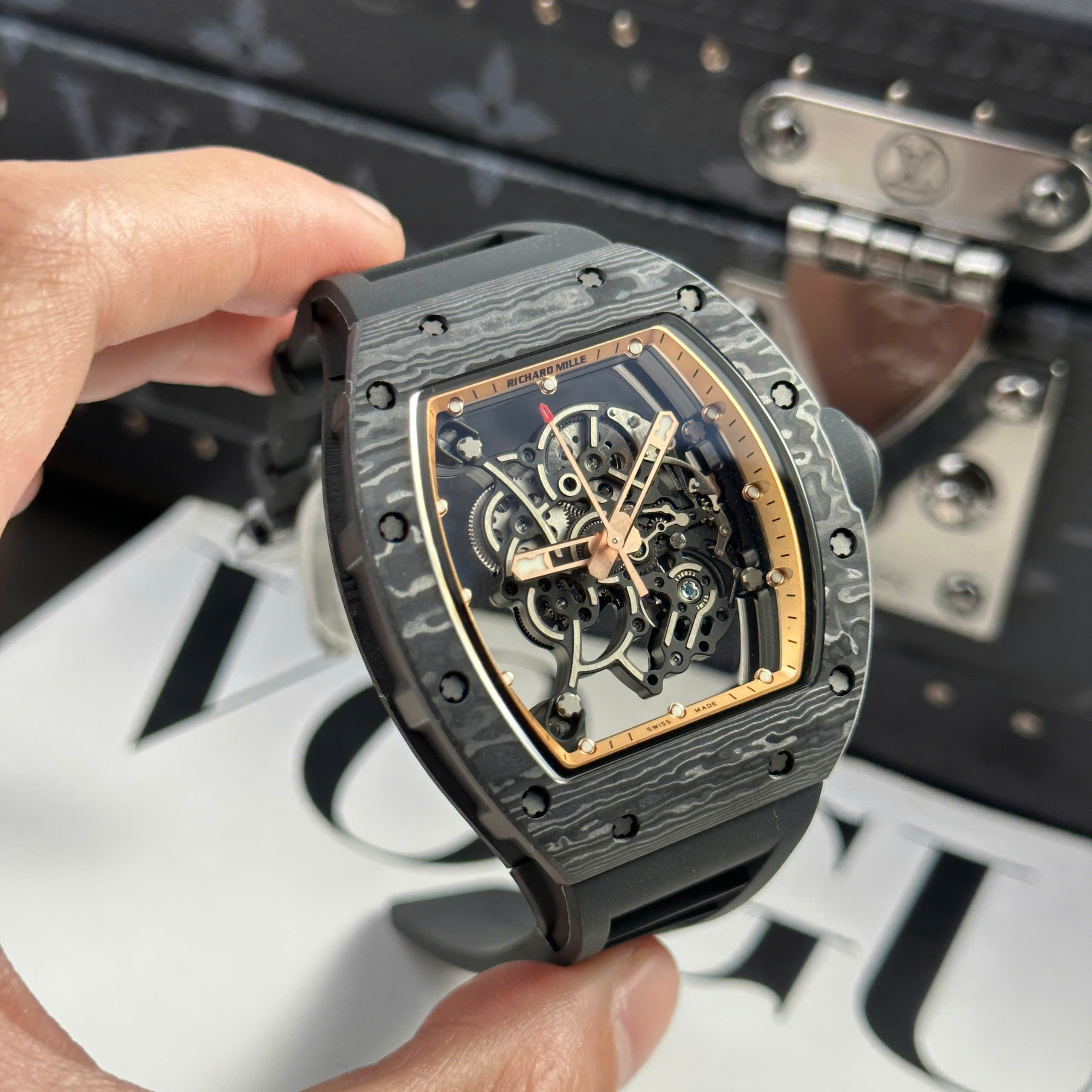 Đồng Hồ Richard Mille RM 055 Carbon Replica 1:1 BBR Factory