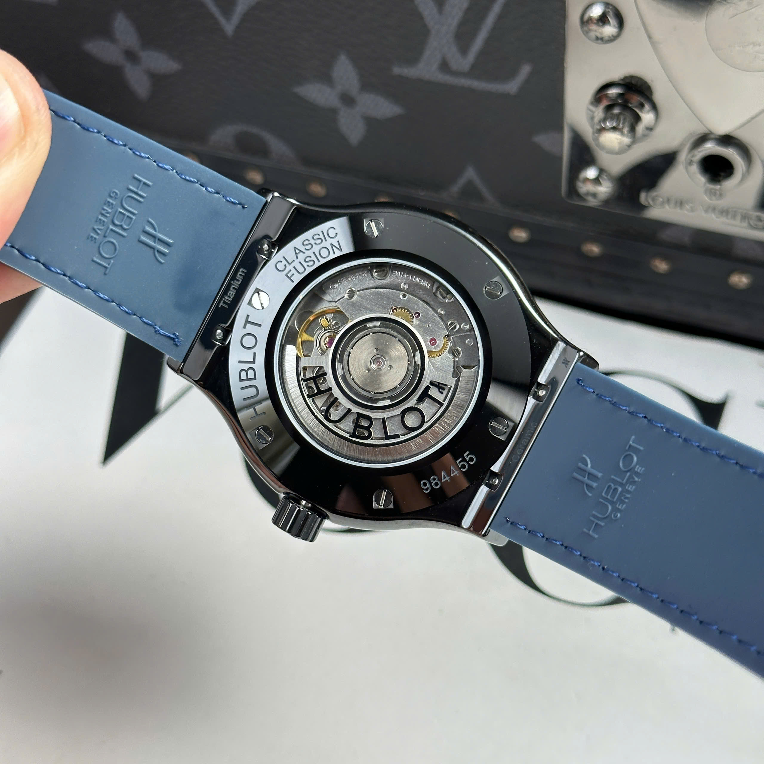 Đồng Hồ Hublot Classic Fusion 42mm Full Vỏ Ceramic 2892 Replica 1:1 JJZ Factory