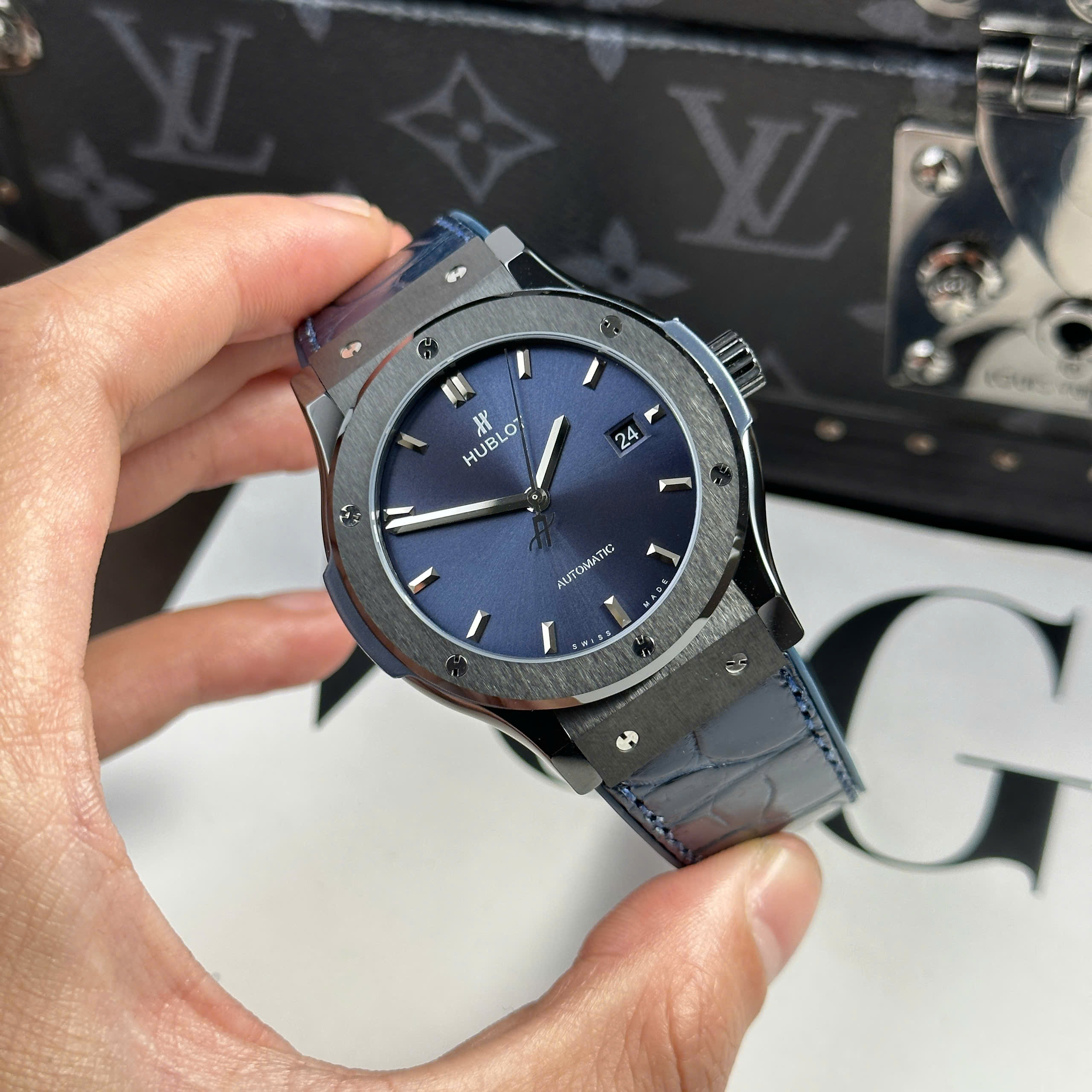 Đồng Hồ Hublot Classic Fusion 42mm Full Vỏ Ceramic 2892 Replica 1:1 JJZ Factory