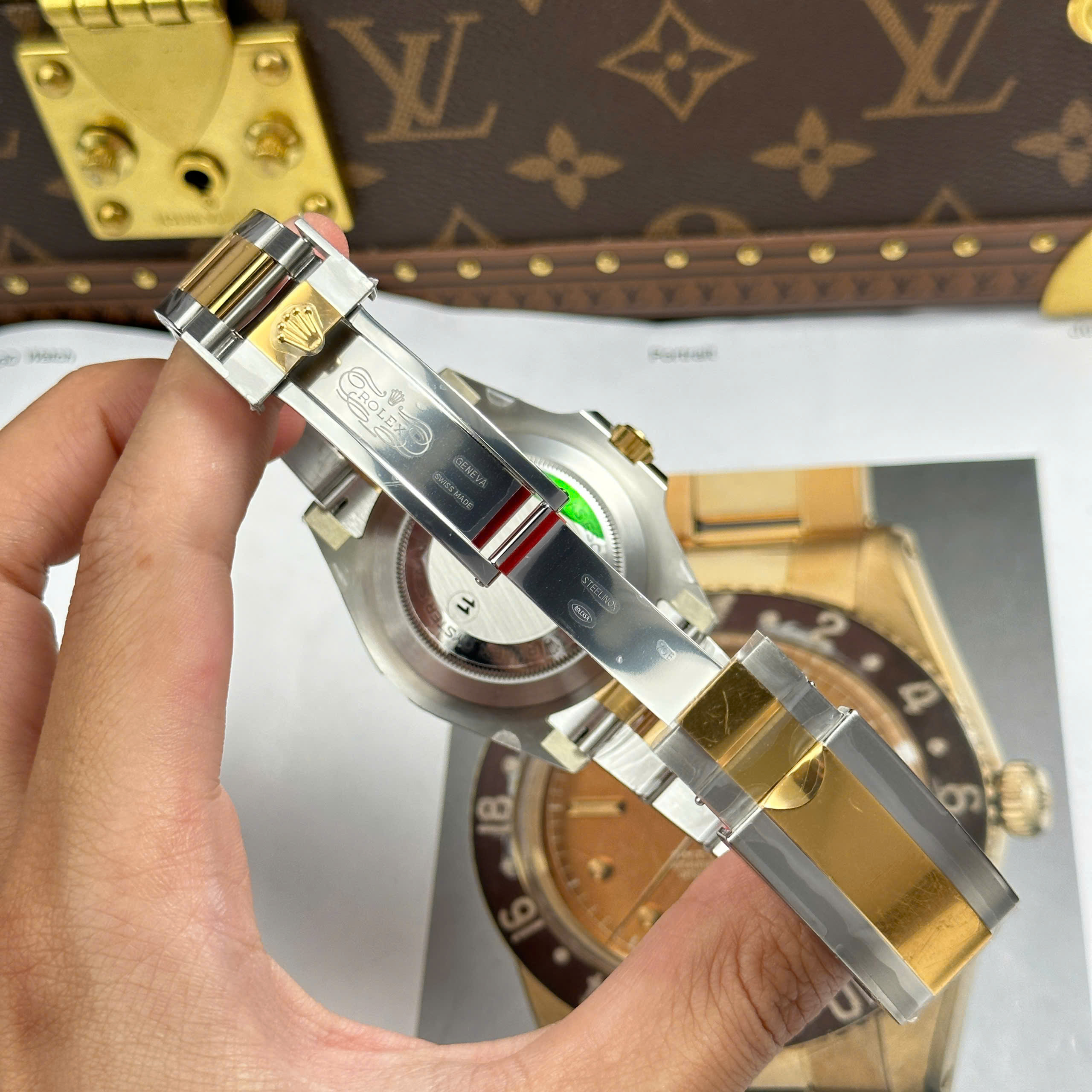 Đồng Hồ Rolex Sea - Dweller 43mm M126603 - 0001 Mặt Số Đen Replica 1:1 VS Factory