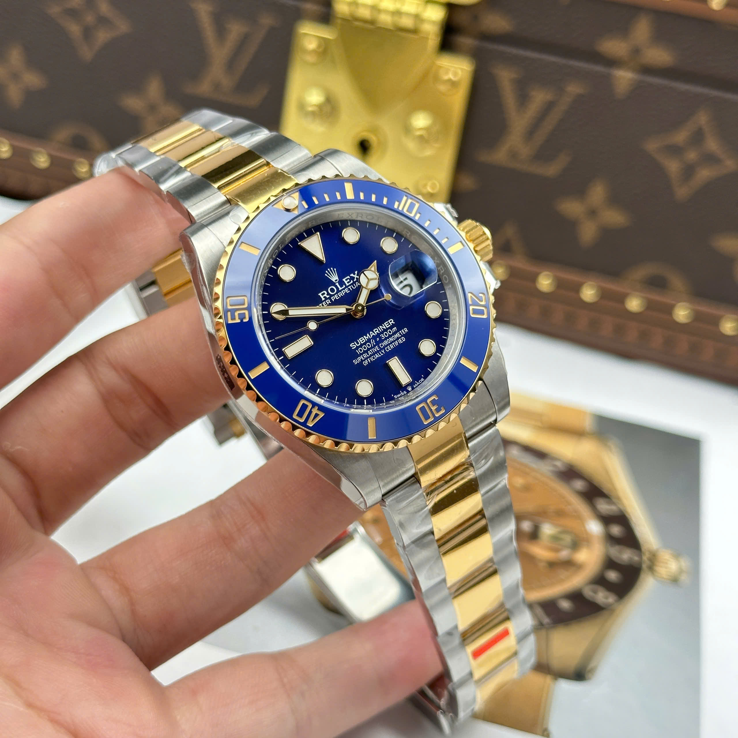 Đồng Hồ Rolex Submariner Date 116613LB Mặt Xanh Blue 40mm Replica 1:1 VS Factory
