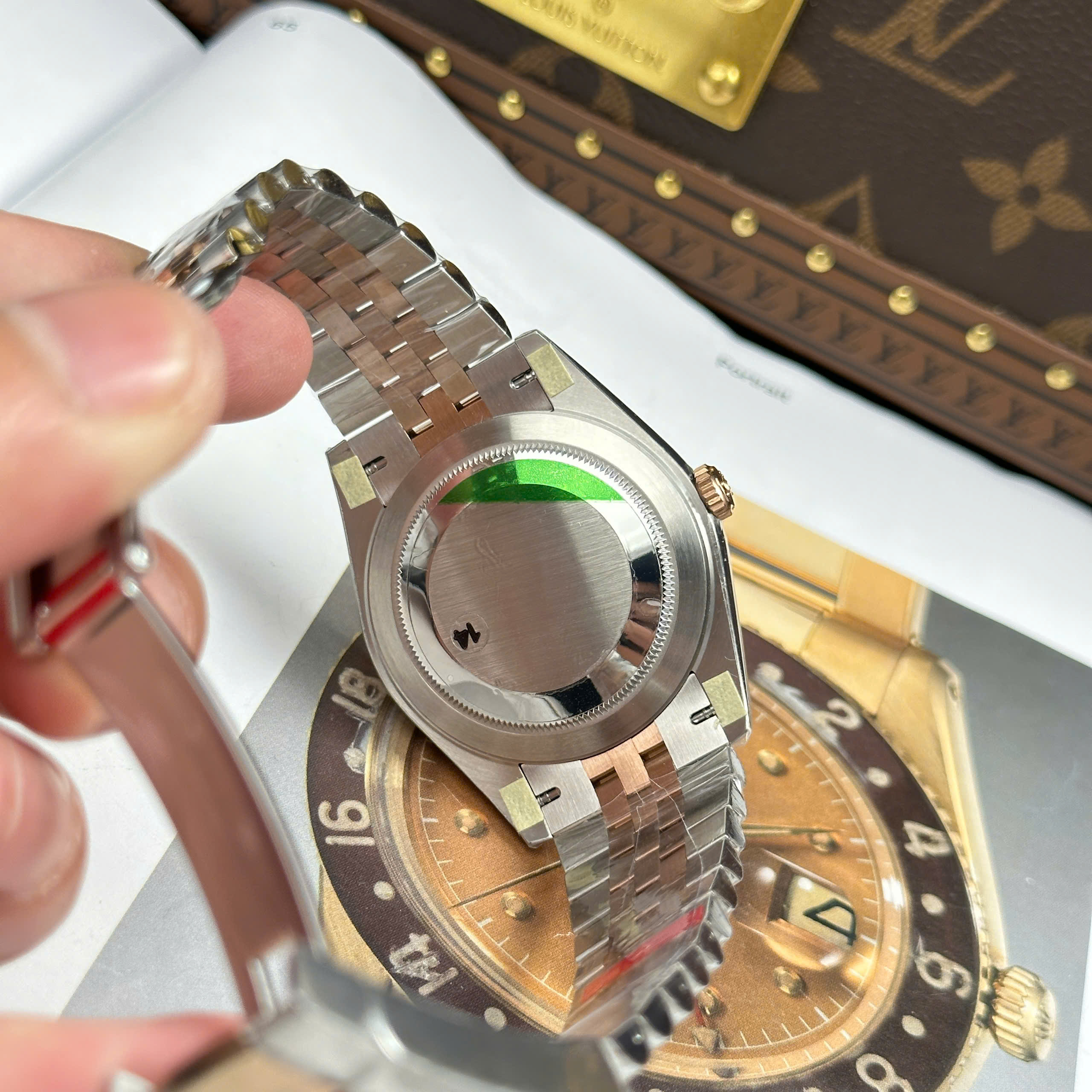 Đồng Hồ Rolex Datejust 41mm 126331 Mặt Số Nâu Chocolate 3235 Replica 1:1 VS Factory