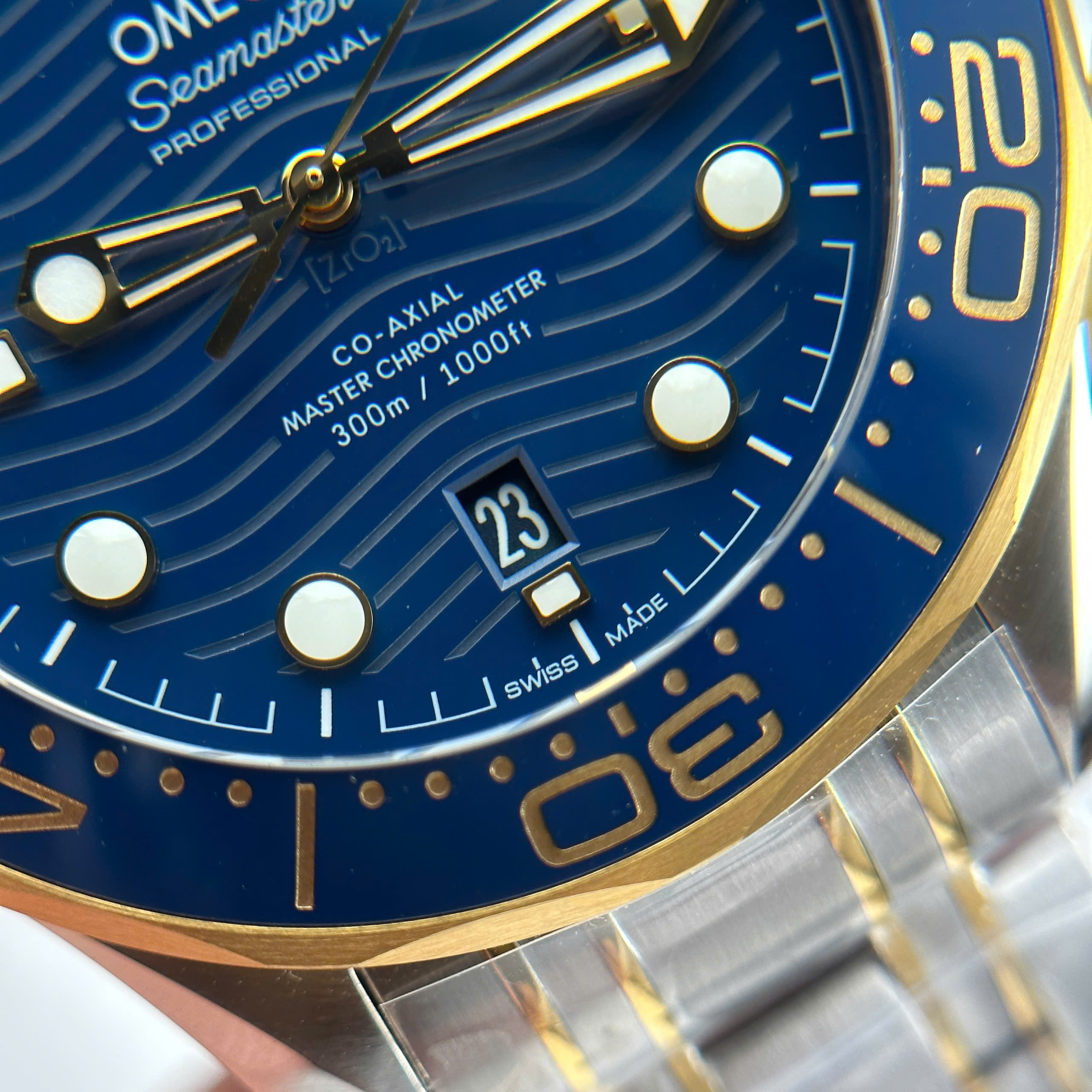 Đồng Hồ Omega Seamaster Diver 300 Mặt Xanh Blue 42mm Replica 1:1 VS Factory