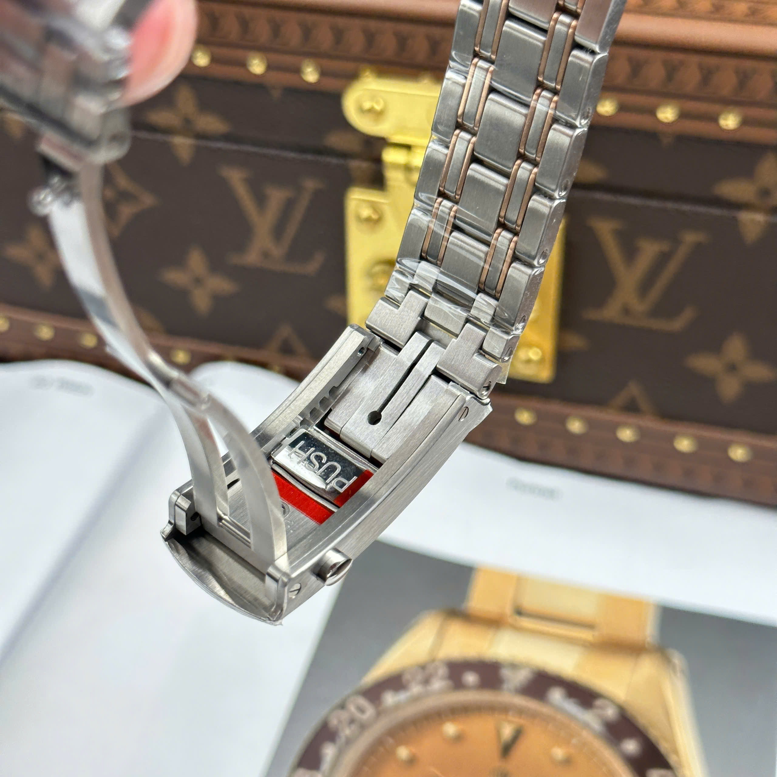 Đồng Hồ Omega Seamaster Diver 300 Mặt Số Đen 42mm Replica 1:1 VS Factory