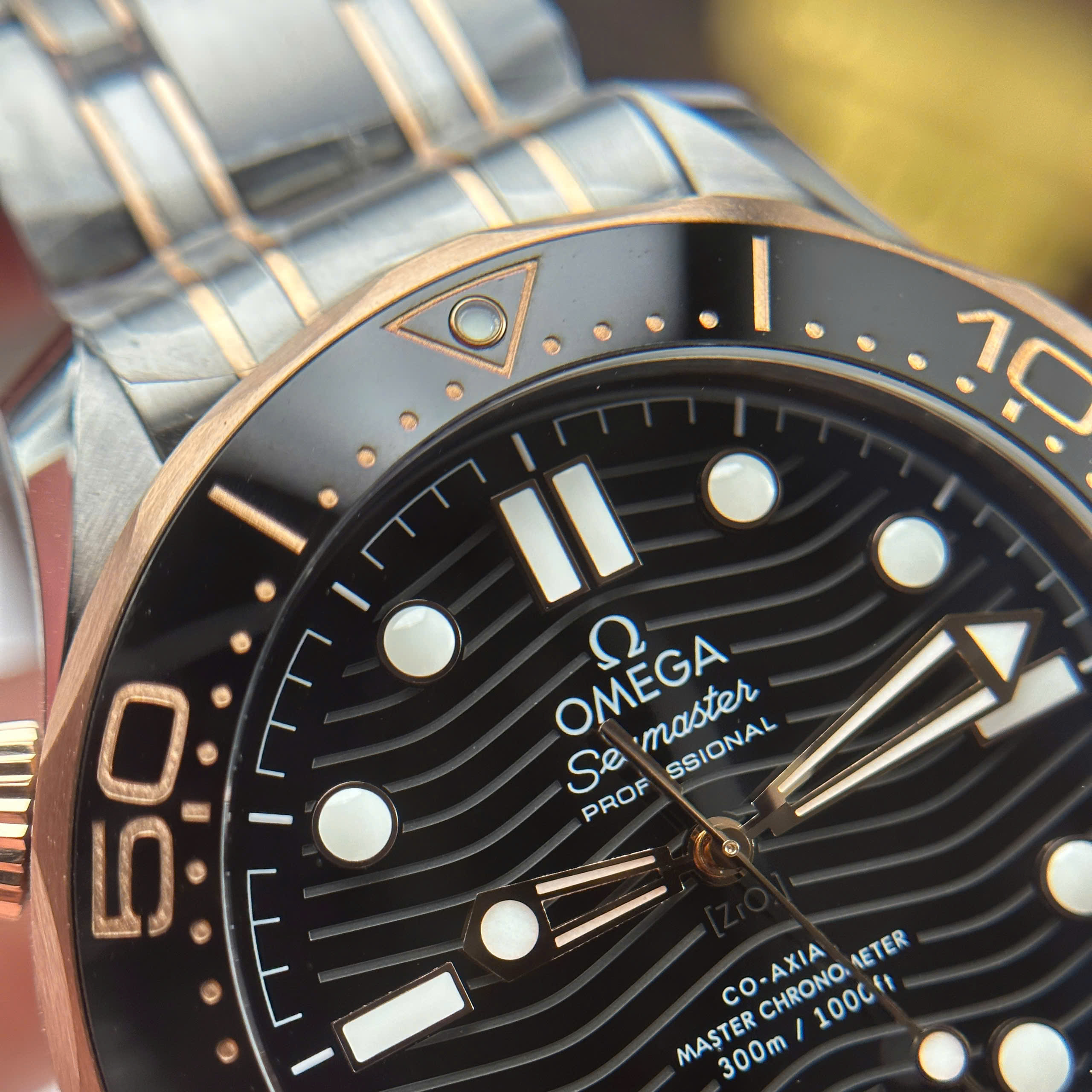 Đồng Hồ Omega Seamaster Diver 300 Mặt Số Đen 42mm Replica 1:1 VS Factory