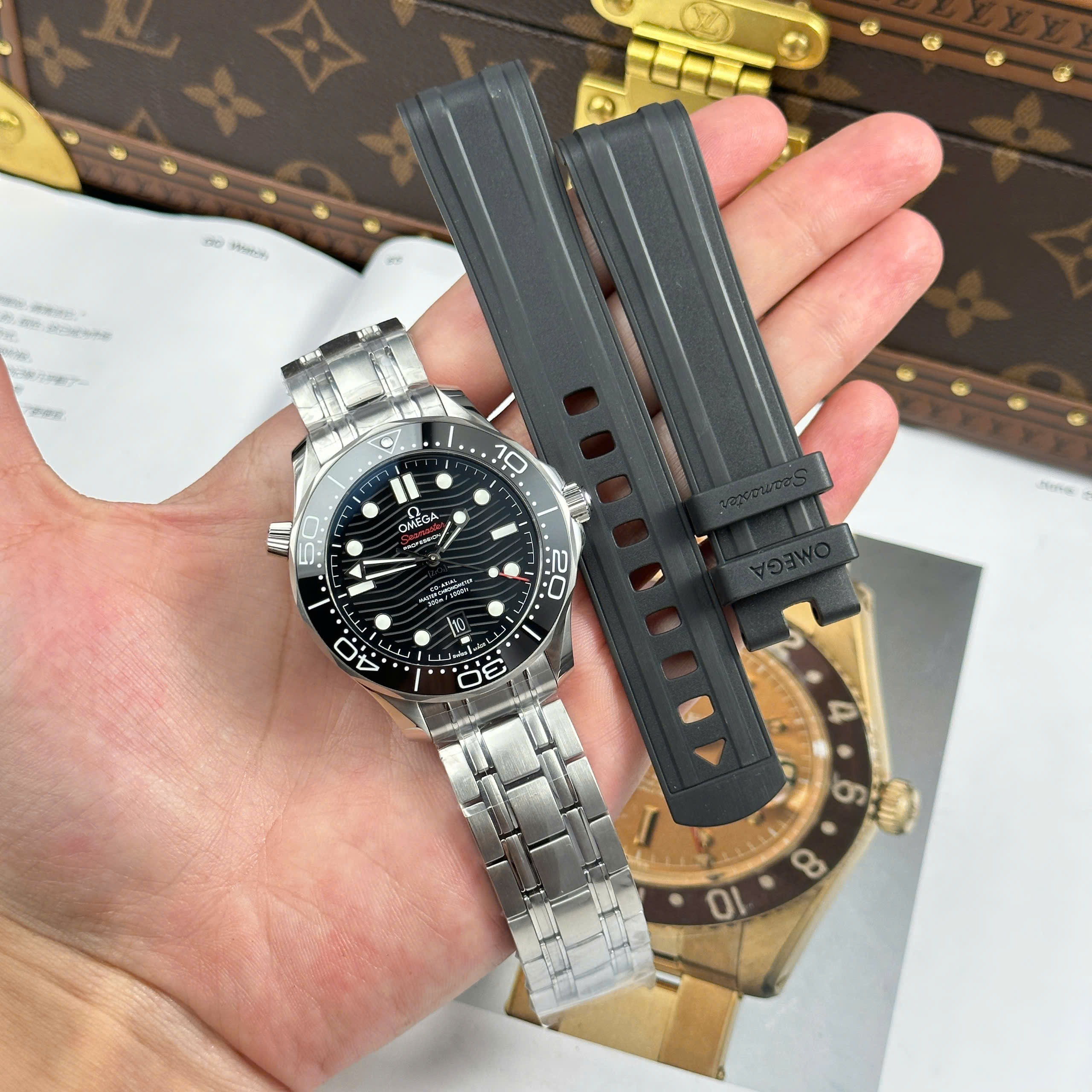 Đồng Hồ Omega Seamaster Diver 300 Mặt Số Đen 42mm Replica 1:1 VS Factory