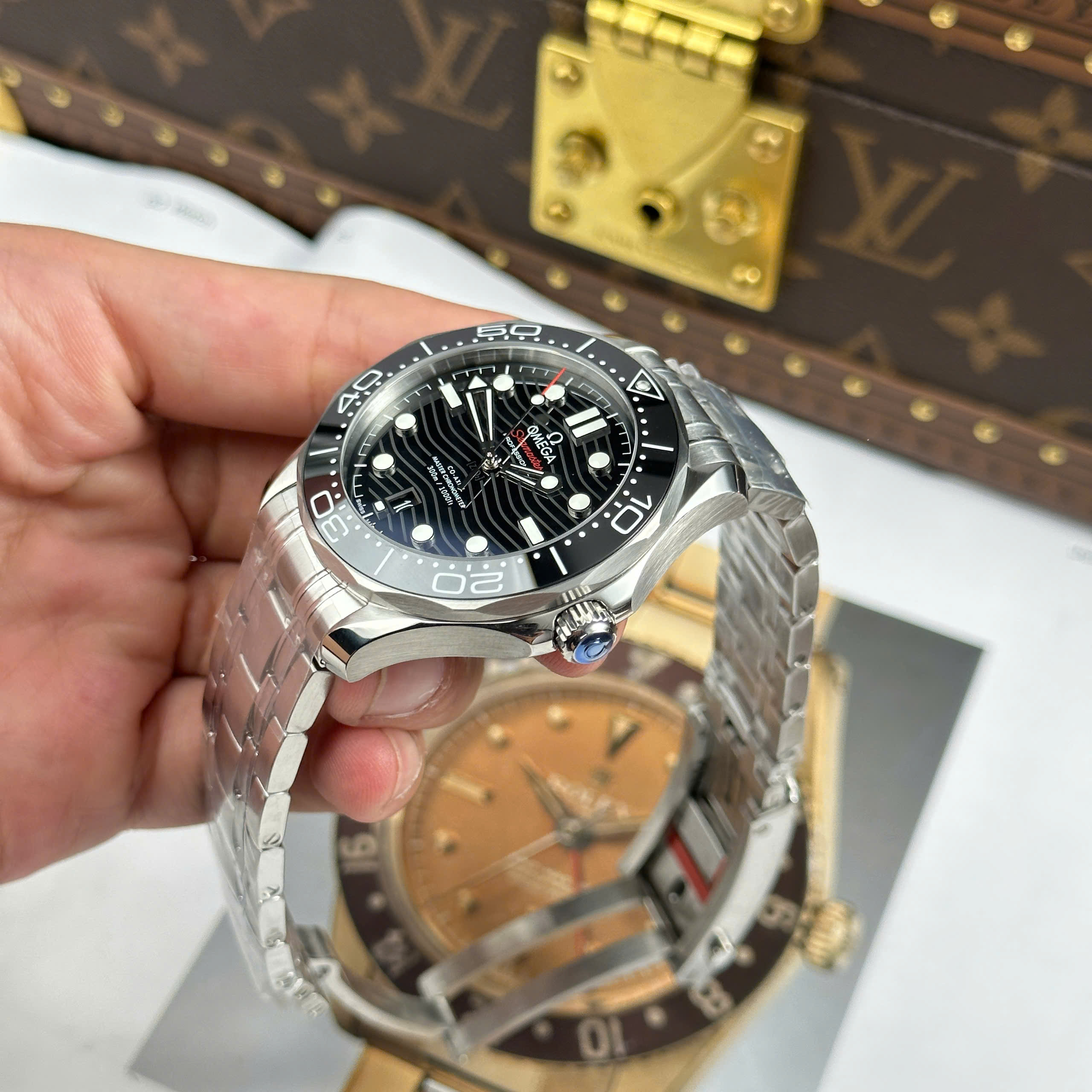 Đồng Hồ Omega Seamaster Diver 300 Mặt Số Đen 42mm Replica 1:1 VS Factory