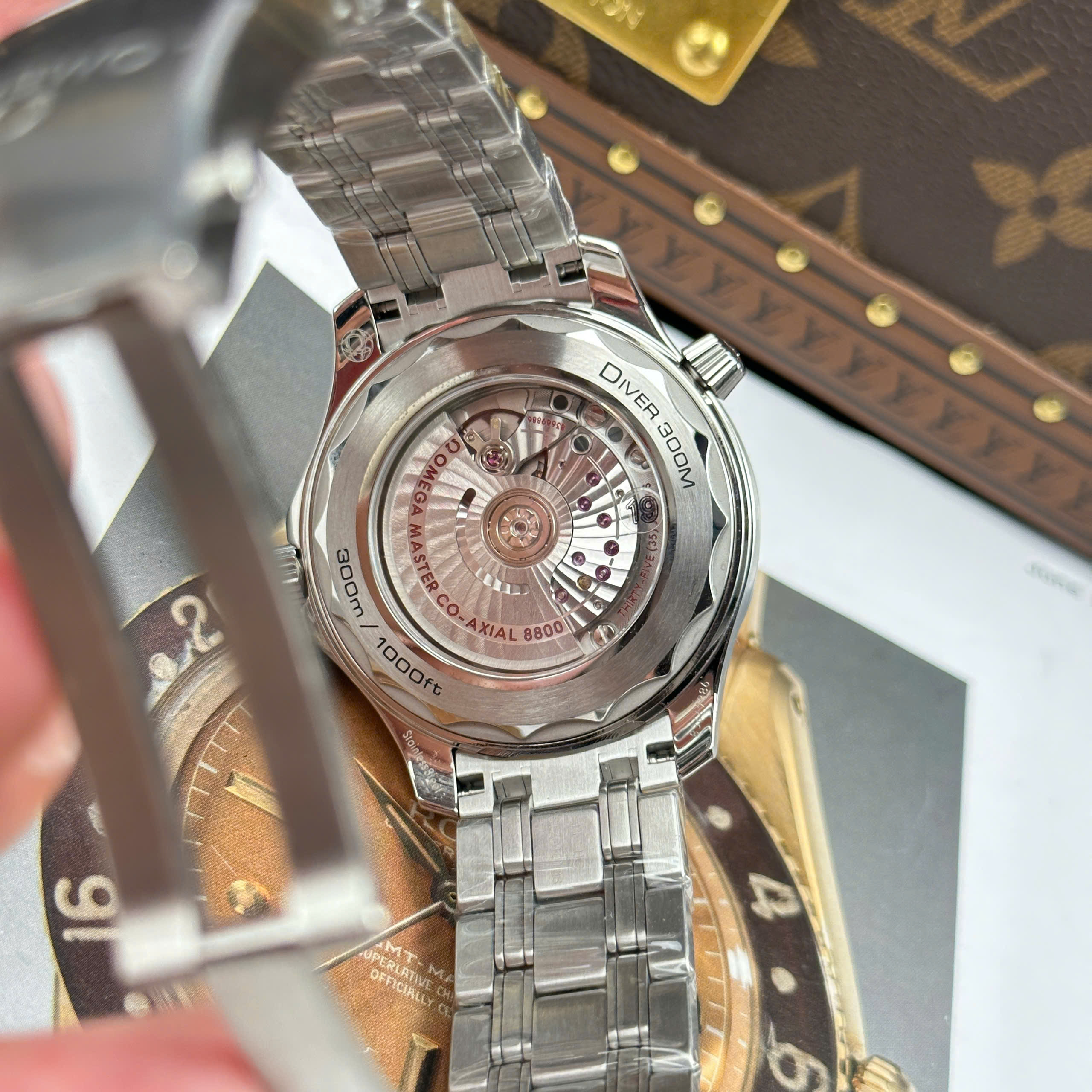Đồng Hồ Omega Seamaster Diver 300 Mặt Số Đen 42mm Replica 1:1 VS Factory