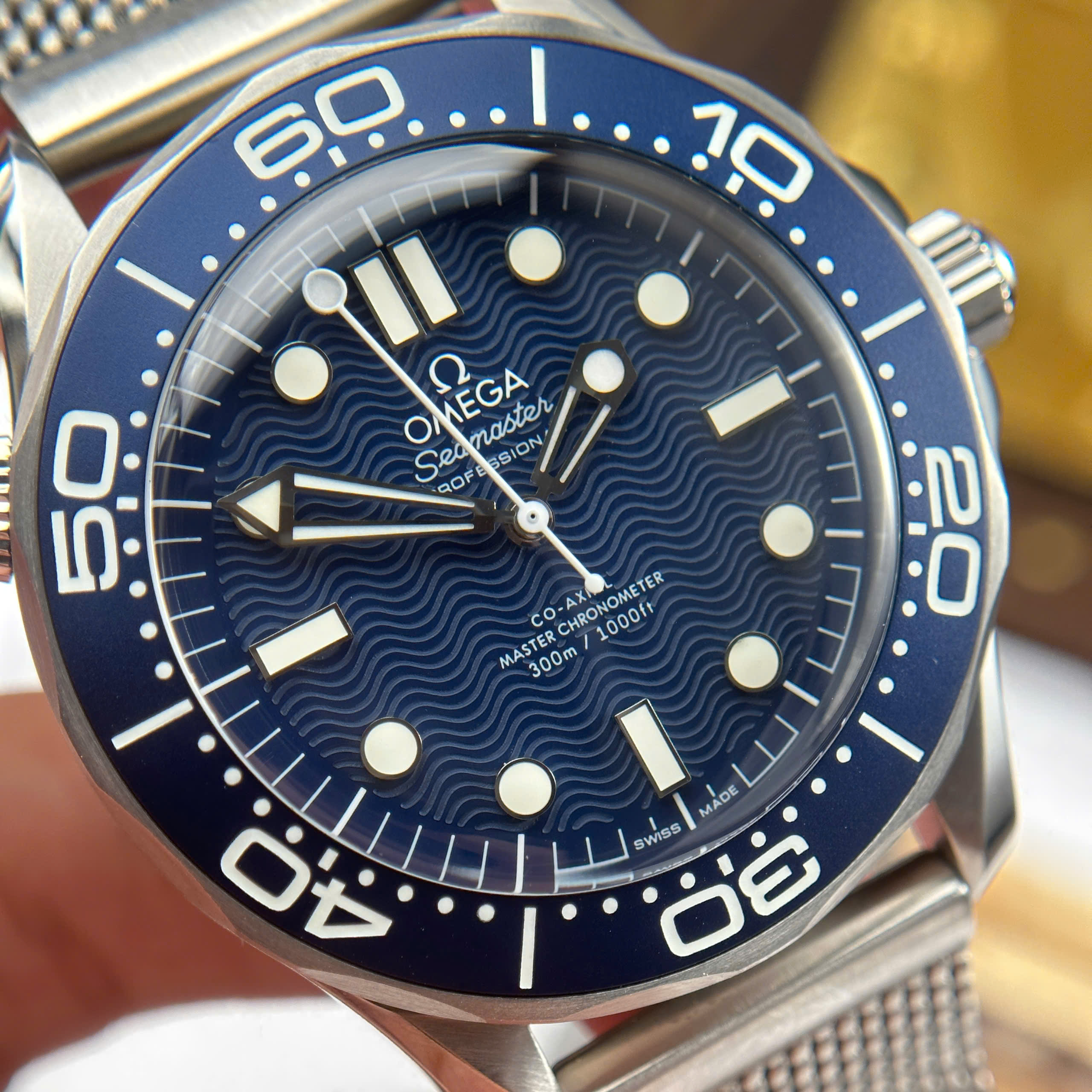 Đồng Hồ Omega Seamaster Diver 300 James Bond 60th Anniversary Mặt Xanh Dương 42mm VS Factory