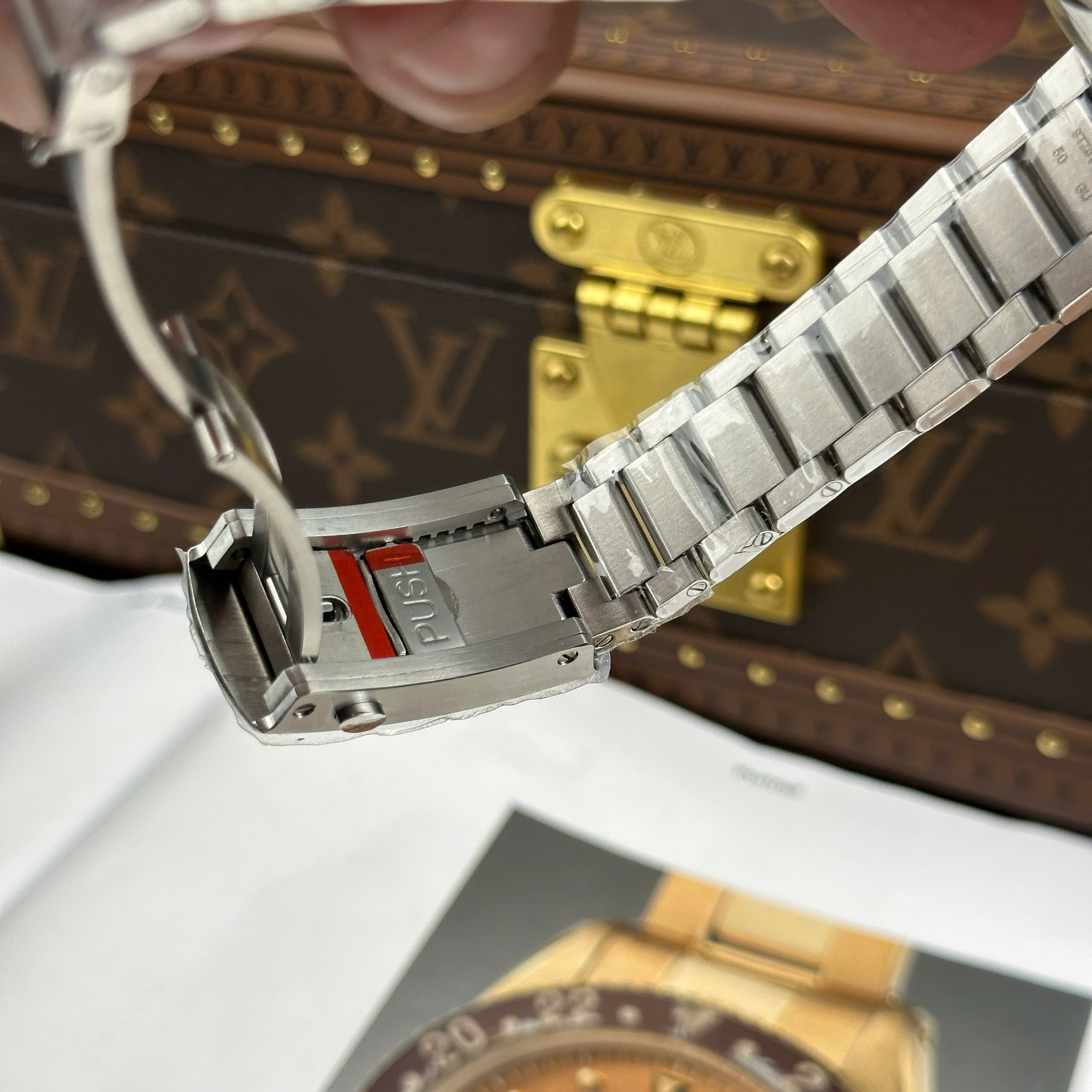 Đồng Hồ Omega Seamaster 300 Heritage Mặt Đen Dây Thép Replica 1:1 41mm VS Factory