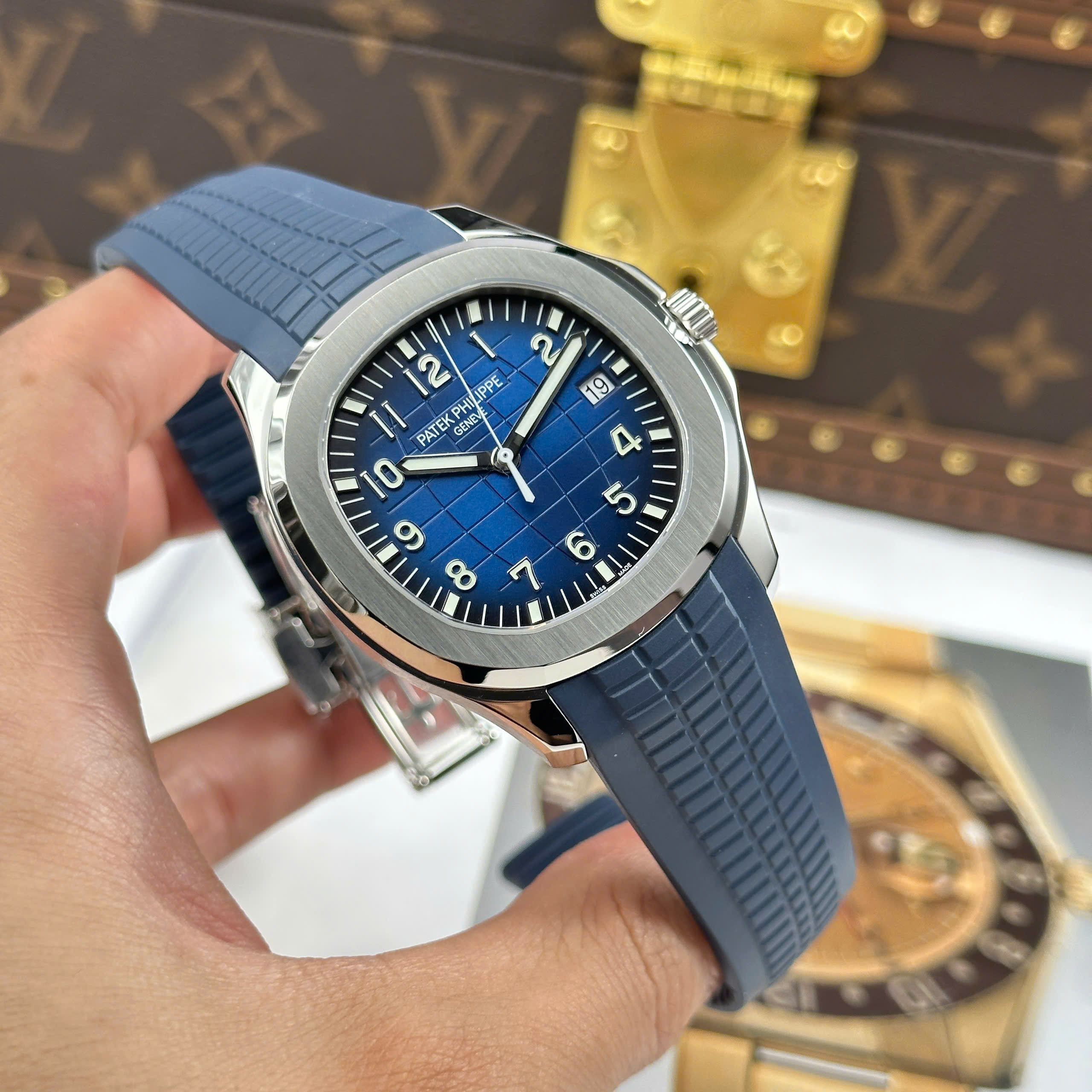Đồng Hồ Patek Philippe Aquanaut 5168-001 42,2mm Replica 1:1 3K Factory