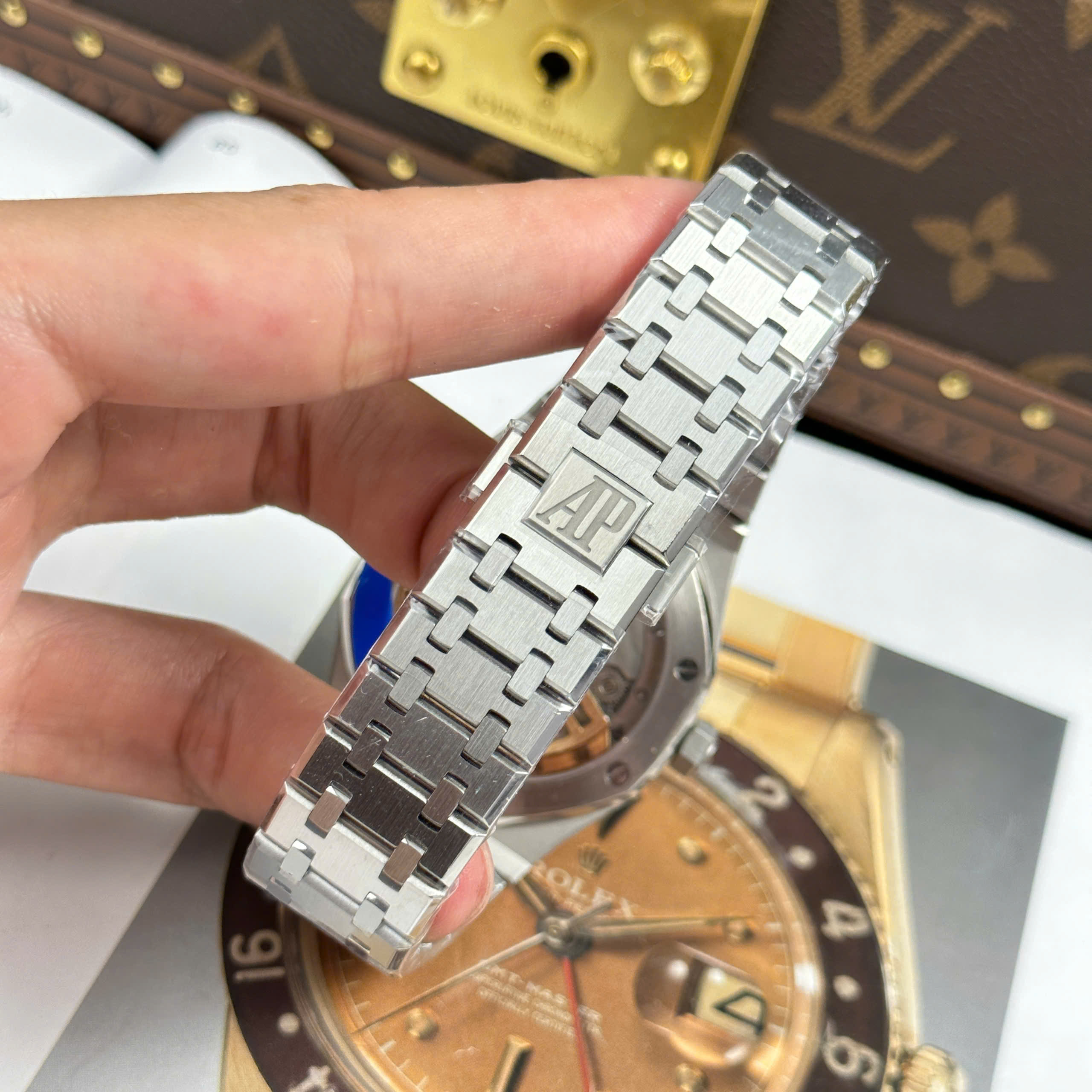 Đồng Hồ Audemars Piguet Royal Oak 41mm Mặt Số Xanh Lá 15510 Replica 1:1 APS Factory