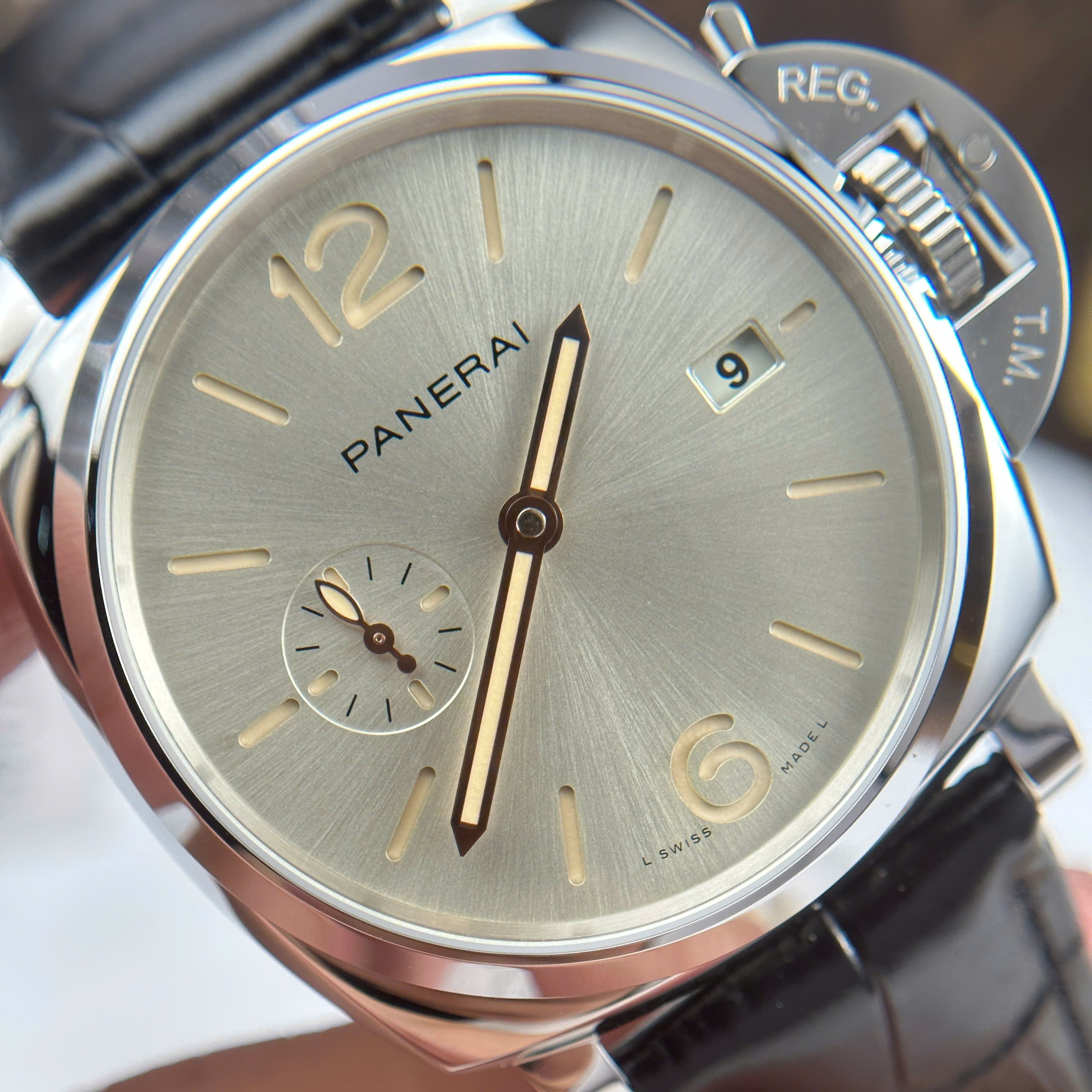 Đồng Hồ Panerai Luminor Due PAM1249 Mặt Trắng Ngà Dây Da Replica 1:1 42mm VS Factory