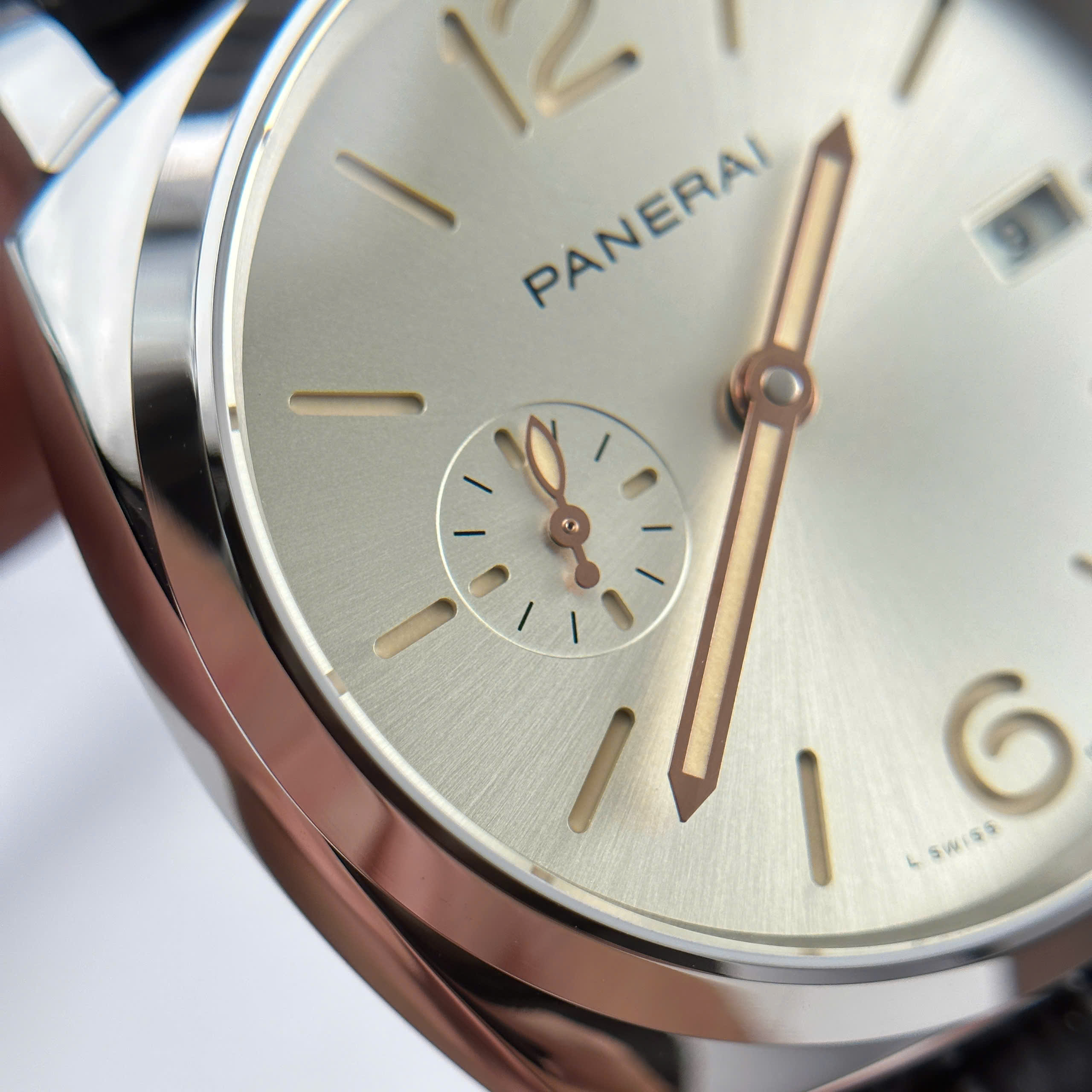 Đồng Hồ Panerai Luminor Due PAM1249 Mặt Trắng Ngà Dây Da Replica 1:1 42mm VS Factory
