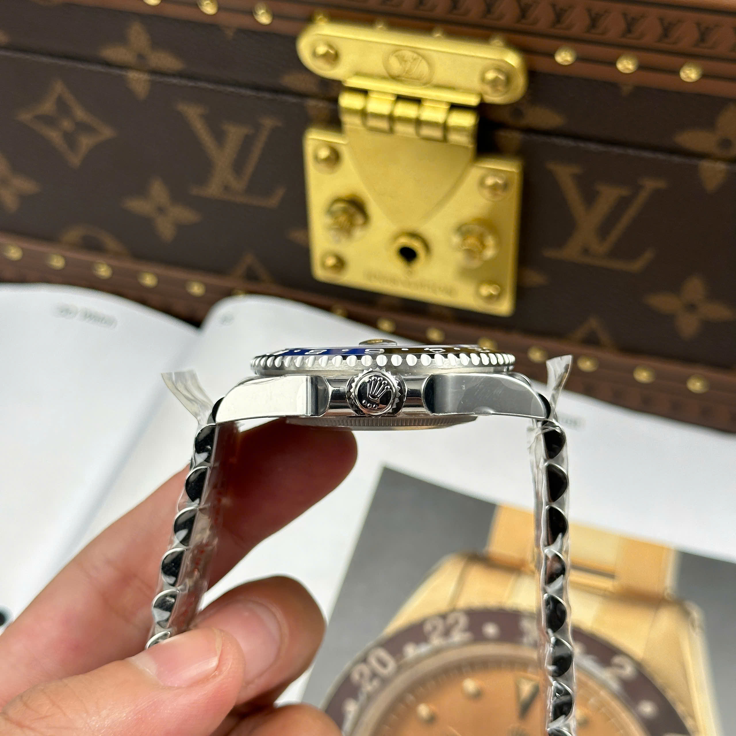 Đồng Hồ Rolex GMT-Master II 40mm 126710BLNR Batgirl Replica 1:1 Clean Factory