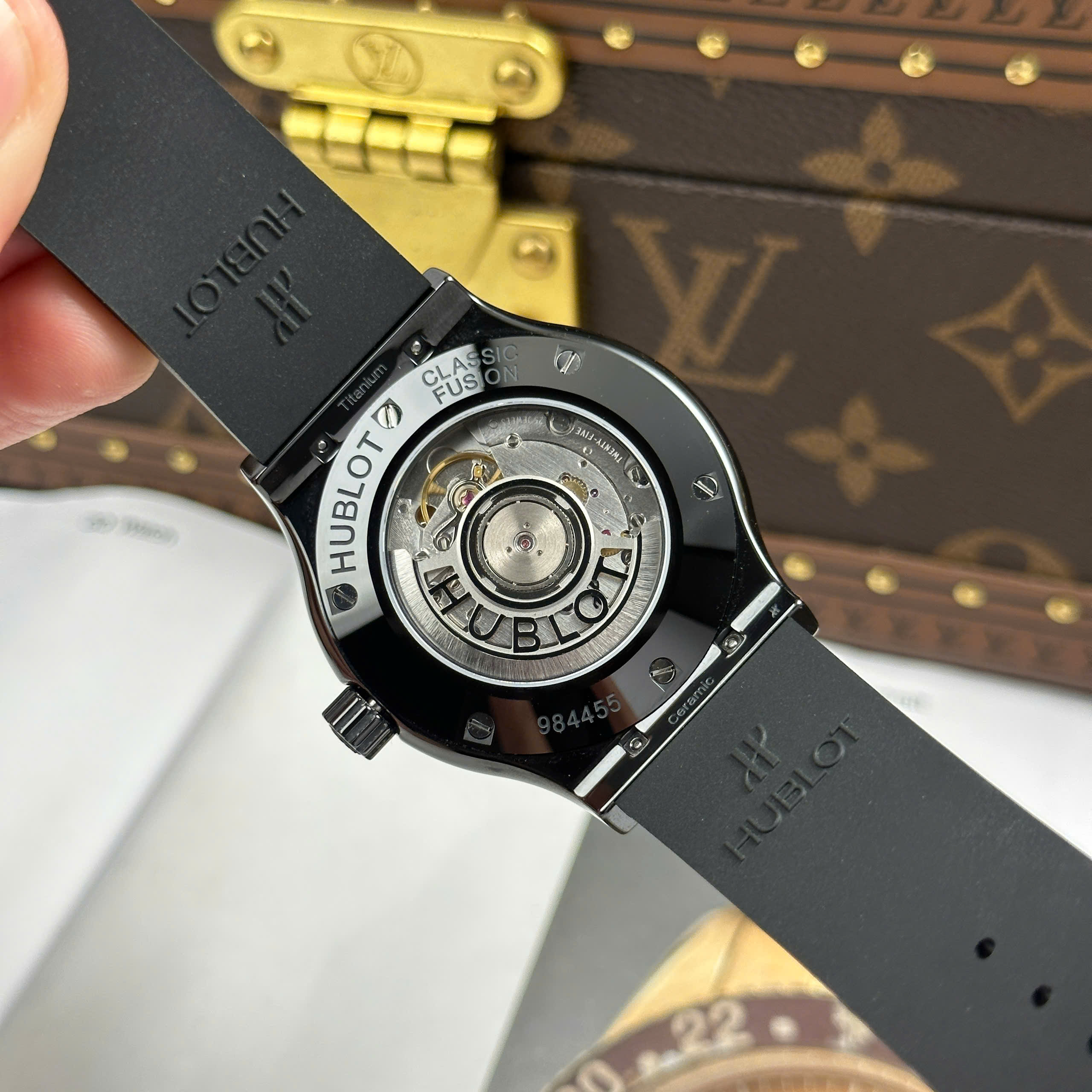 Đồng Hồ Hublot Classic Fusion 42mm Full Vỏ Ceramic 2892 Replica 1:1 JJZ Factory