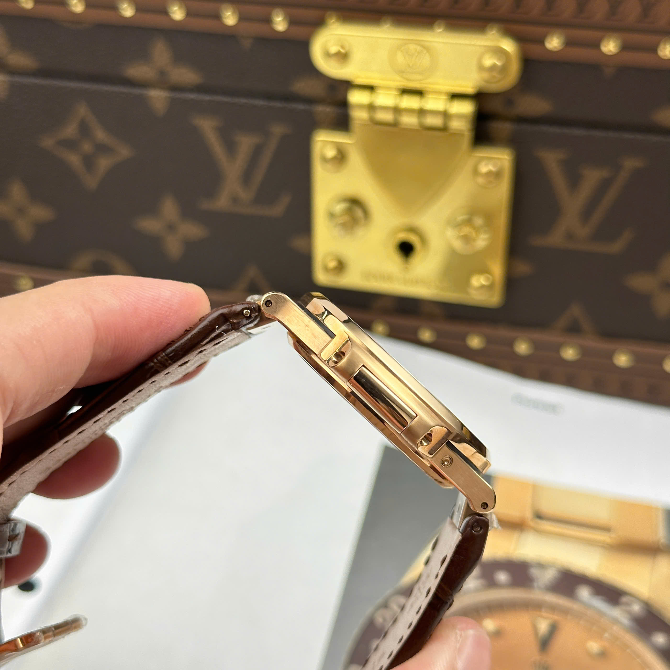 Đồng Hồ Patek Philippe Nautilus 5712R-001 40mm Full Chức Năng Replica 1:1 PPF Factory