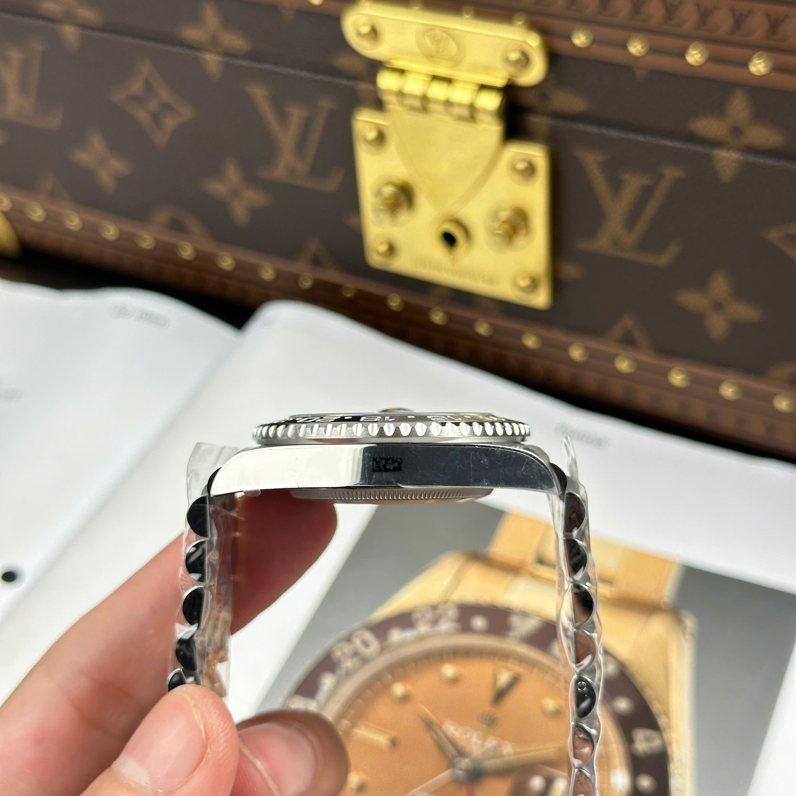 Đồng Hồ Rolex GMT-Master II 116710LN Mặt Đen Dây Jubilee Replica 1:1 Clean Factory 40mm
