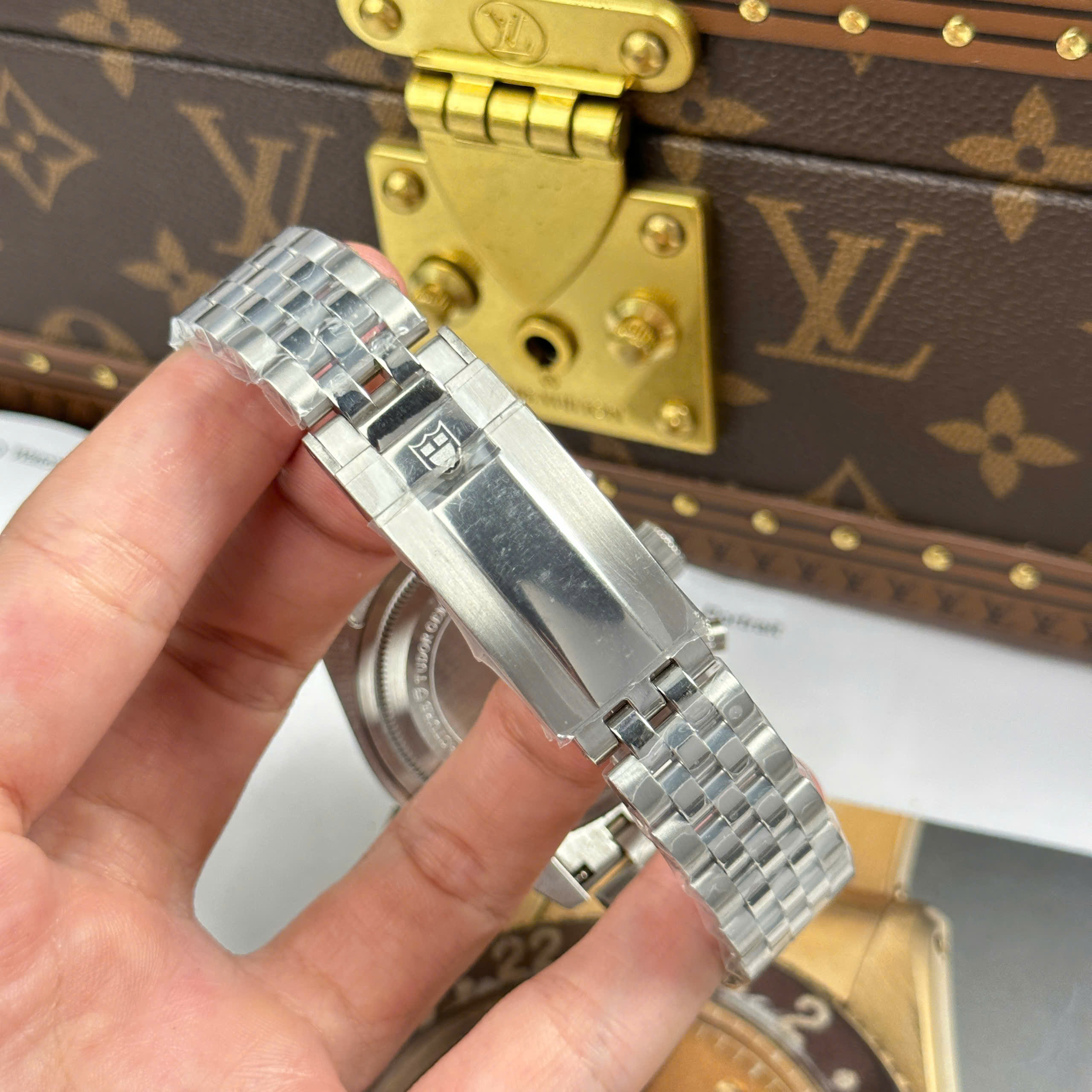 Đồng Hồ Tudor Black Bay Chrono 79360N Mặt Số Hồng Replica 1:1 TW Factory 41mm