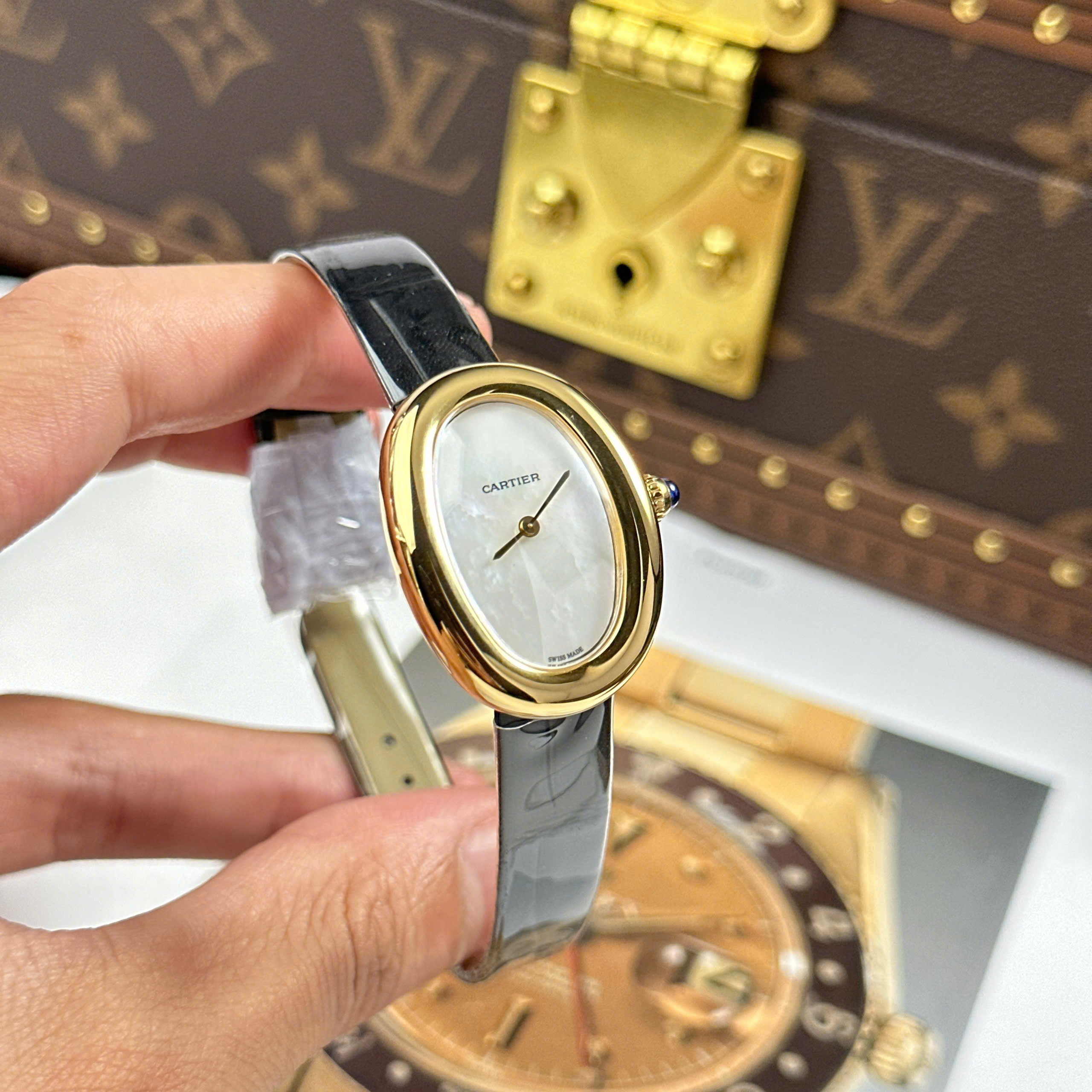 Đồng Hồ Cartier Baignoire 1920 WGBA0022 Mặt Số Khảm Trai 31 x 23mm Replica 1:1
